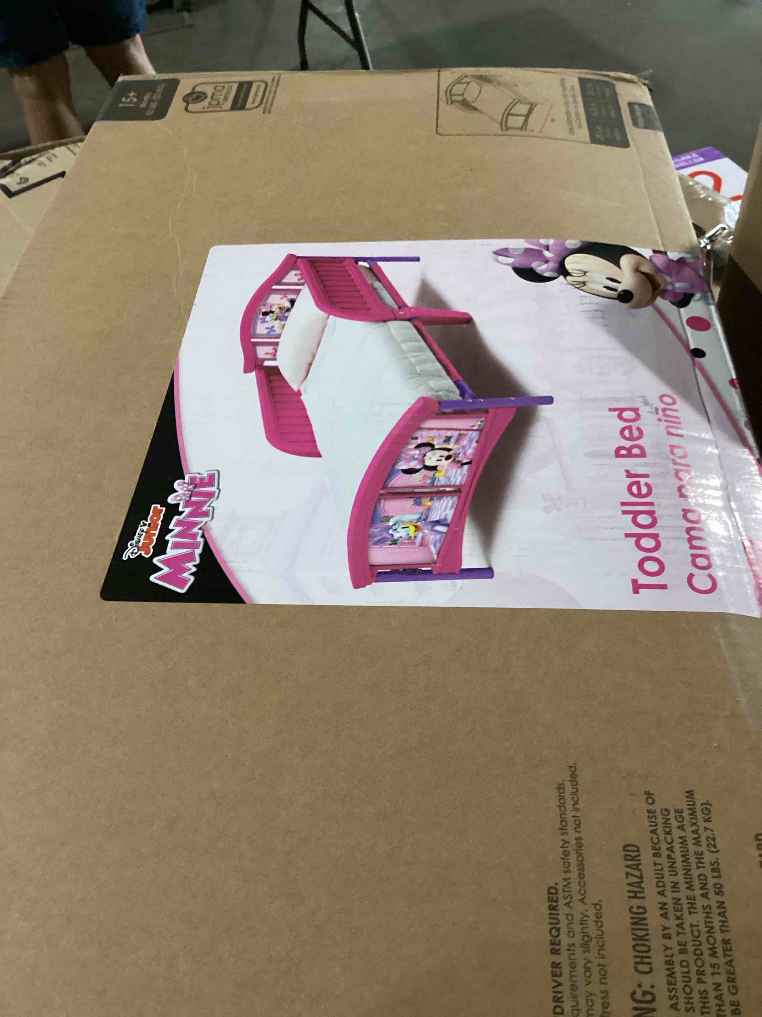https://s3.amazonaws.com/lotting-images-prod/bidfta/TEA2177072_1746032035498.jpeg