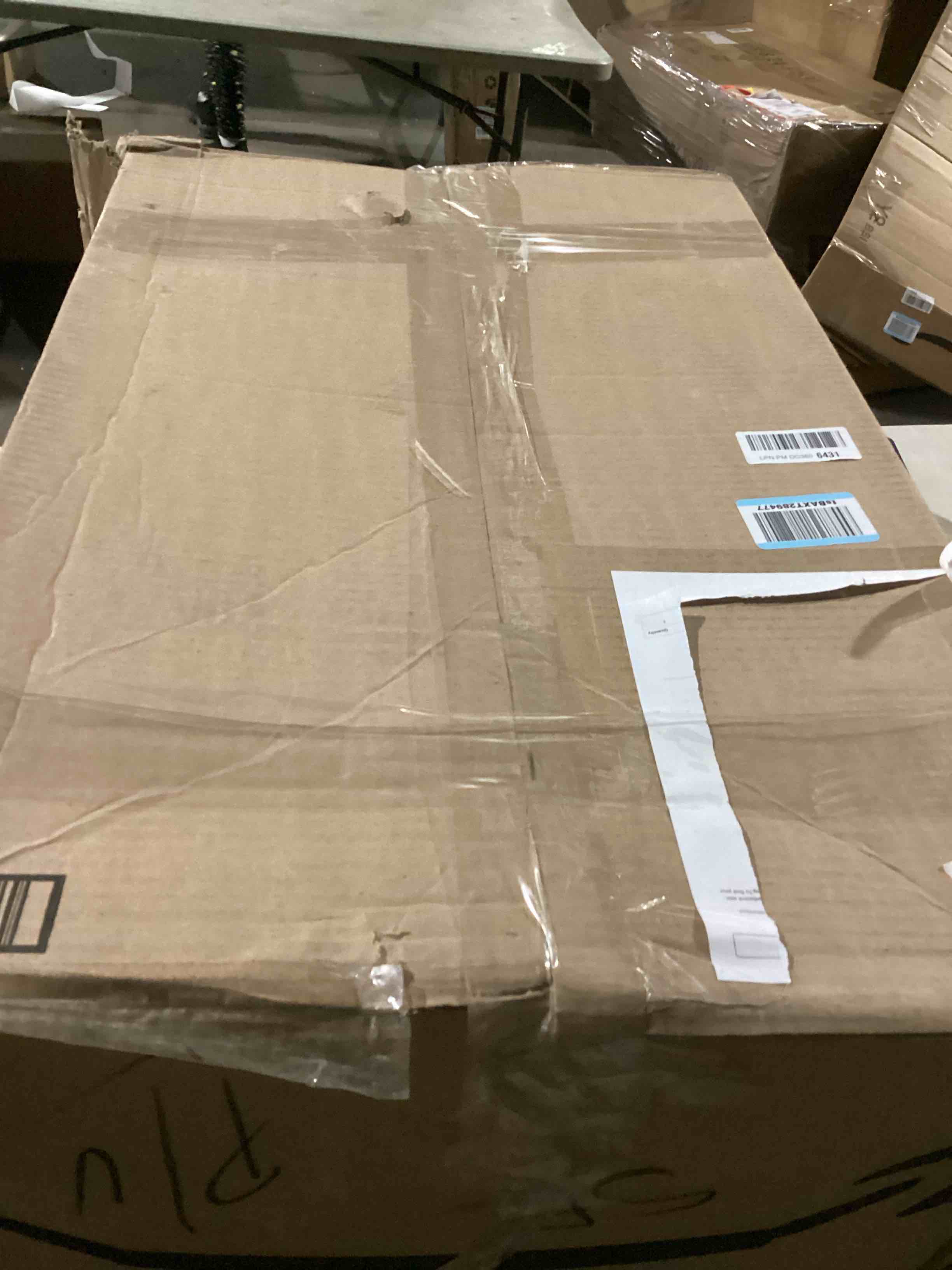 https://s3.amazonaws.com/lotting-images-prod/bidfta/TEA2177595_1746470961121.jpeg