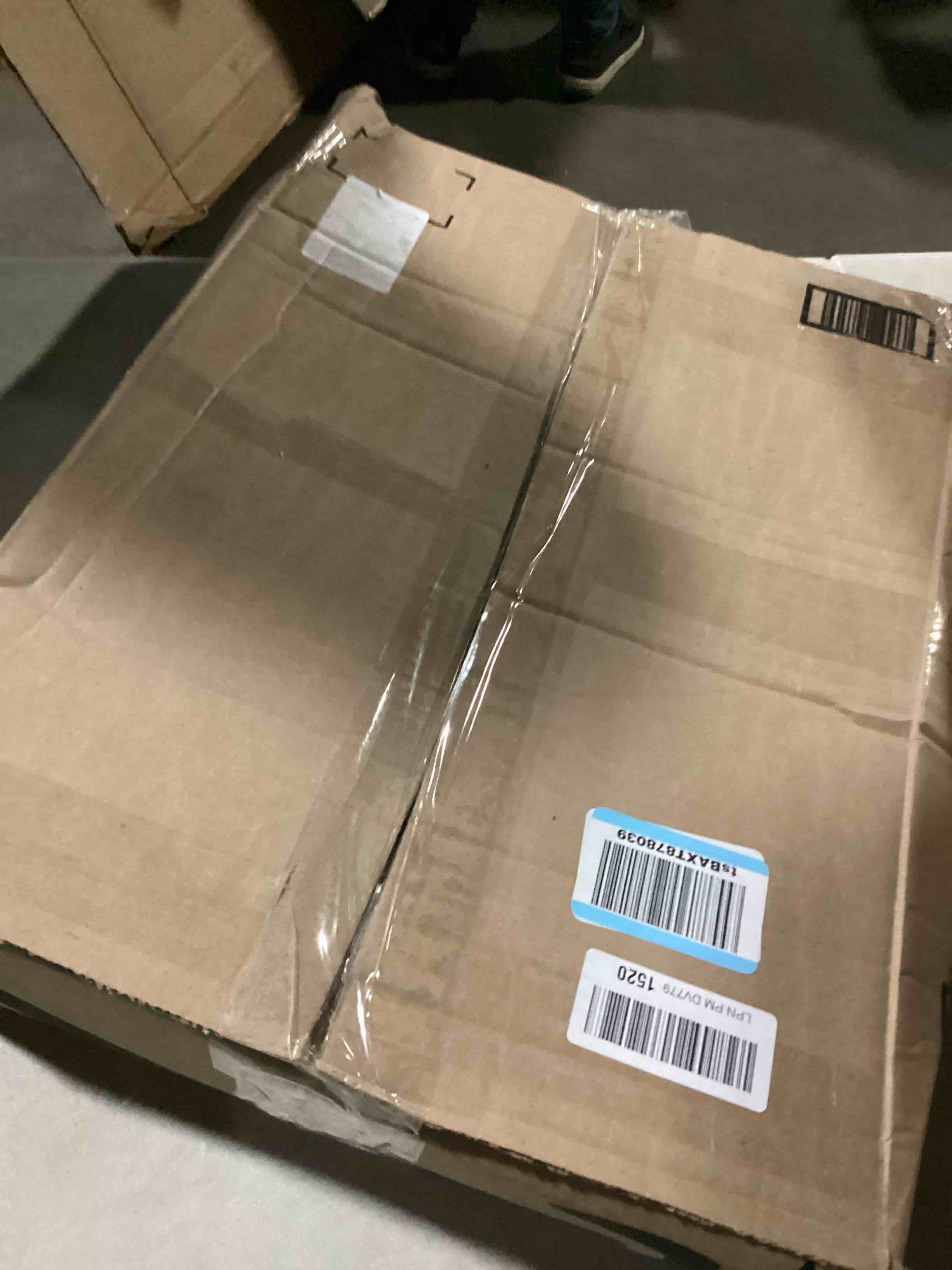 https://s3.amazonaws.com/lotting-images-prod/bidfta/TEA2177657_1746540512846.jpeg