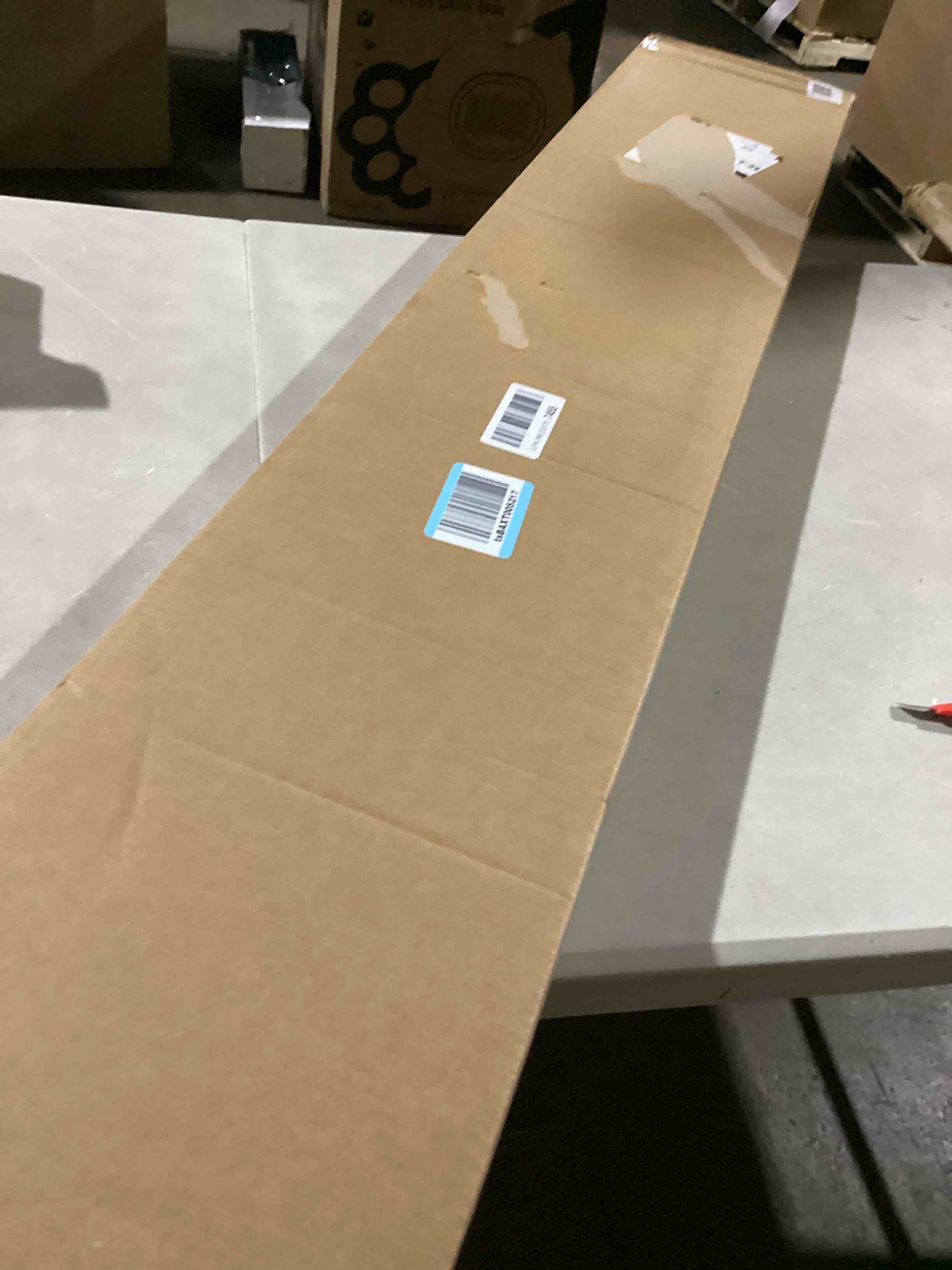 https://s3.amazonaws.com/lotting-images-prod/bidfta/TEA2177816_1746640598582.jpeg