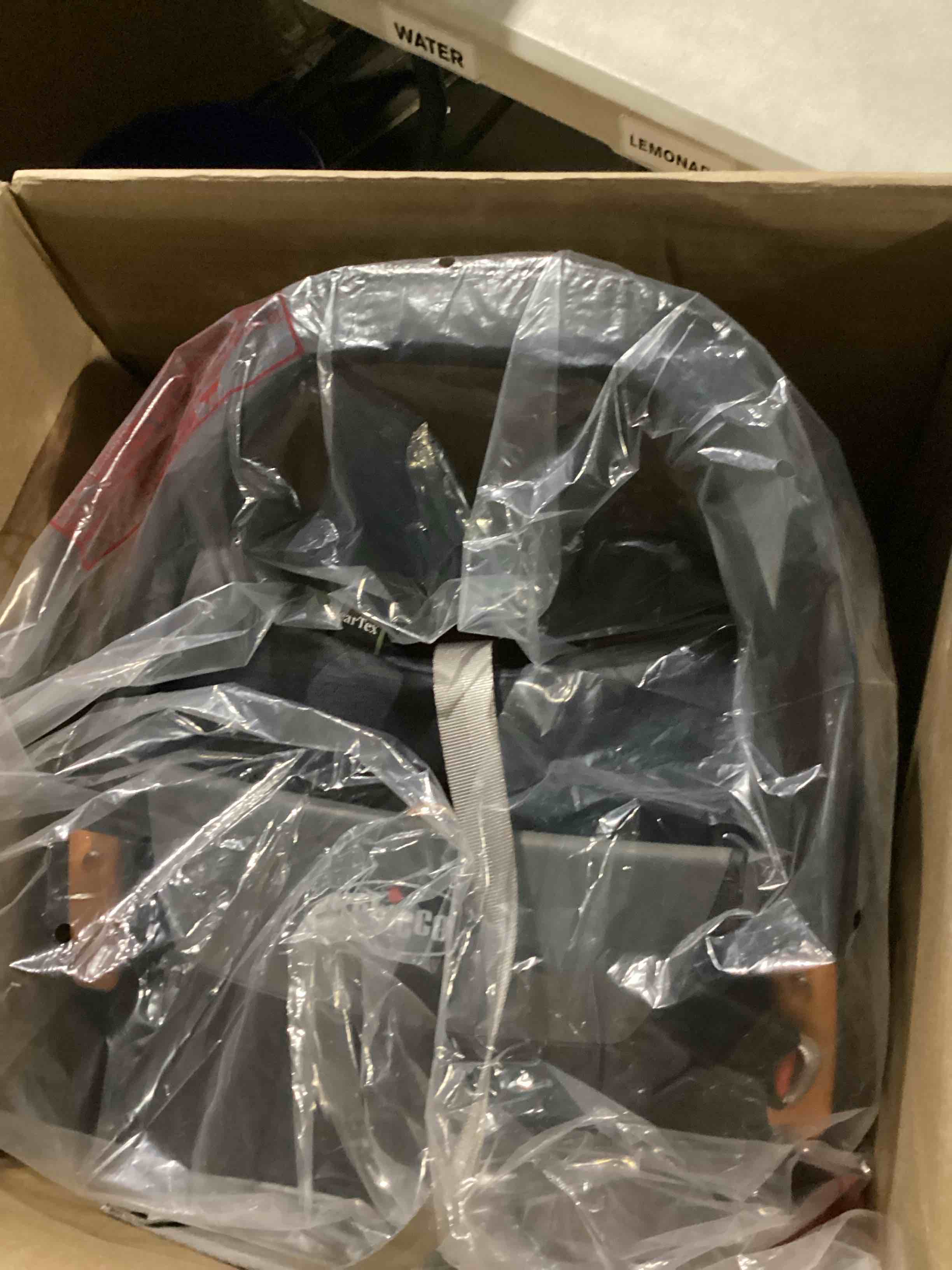https://s3.amazonaws.com/lotting-images-prod/bidfta/TEA2177853_1746703770693.jpeg