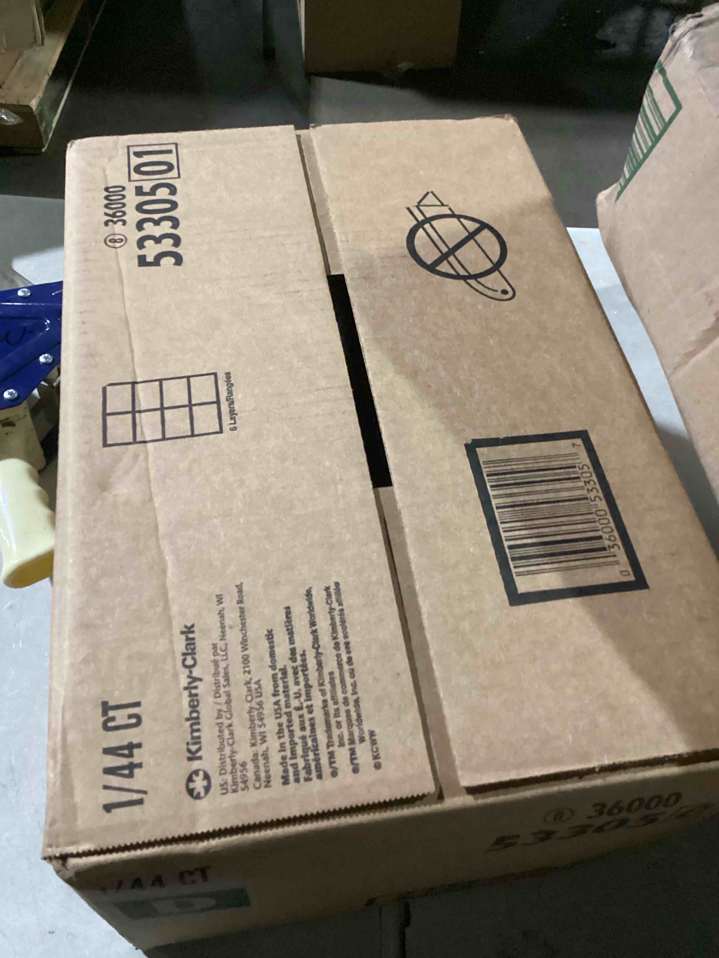https://s3.amazonaws.com/lotting-images-prod/bidfta/TEA2178127_1747056889541.jpeg