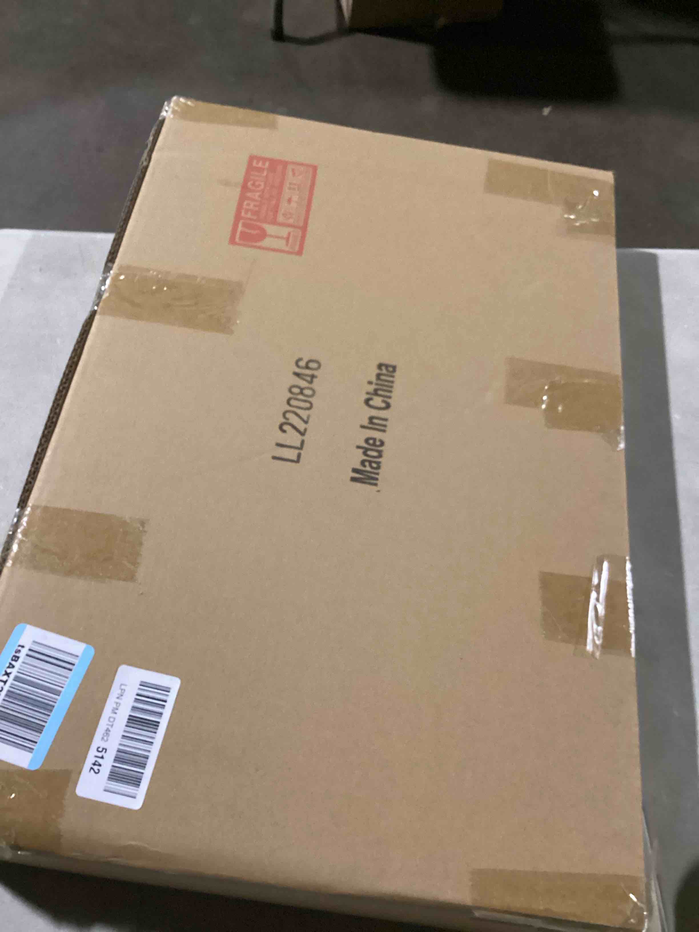 https://s3.amazonaws.com/lotting-images-prod/bidfta/TEA2178173_1747064904314.jpeg