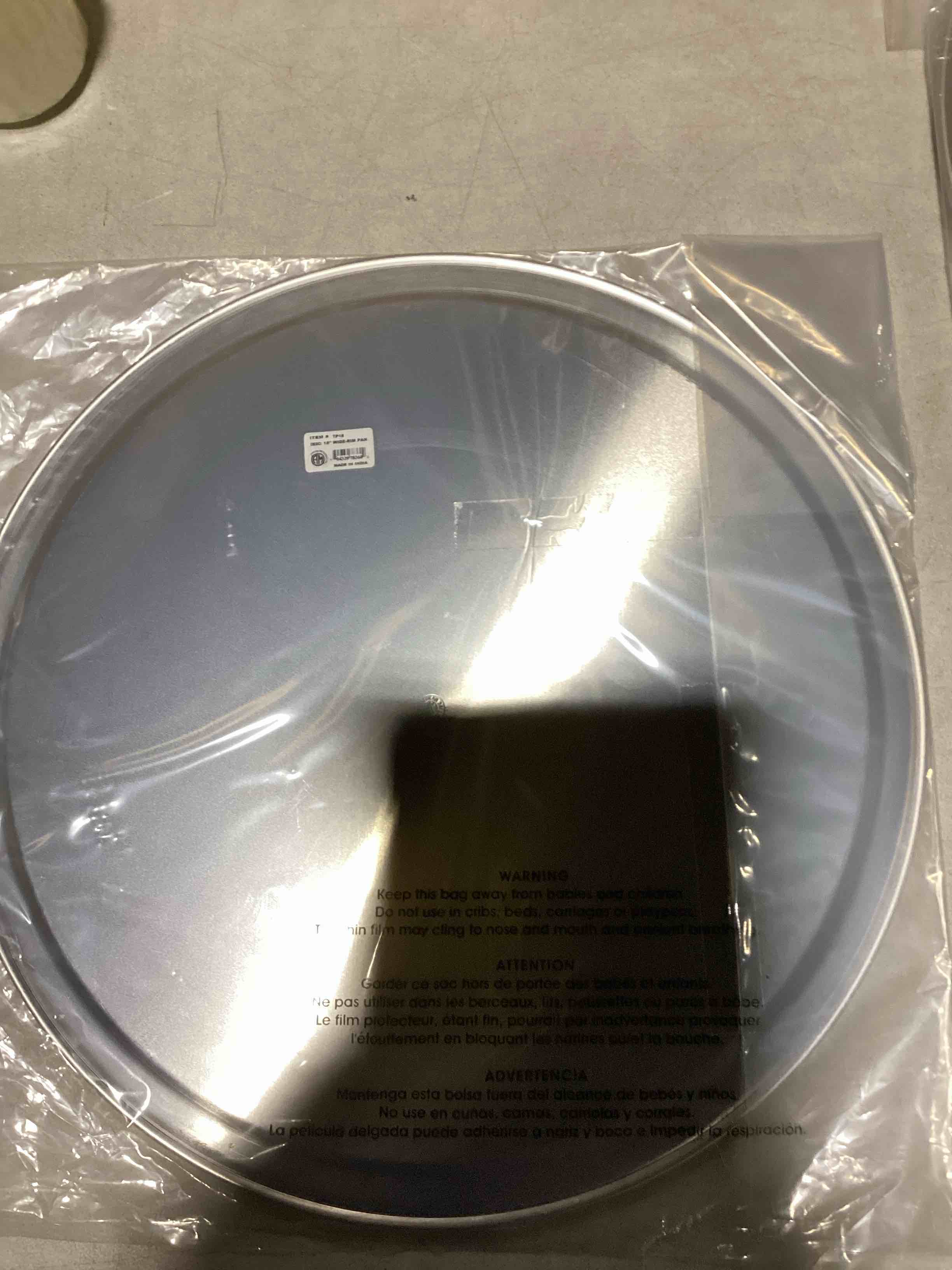 https://s3.amazonaws.com/lotting-images-prod/bidfta/TEA2179685_1749664158739.jpeg