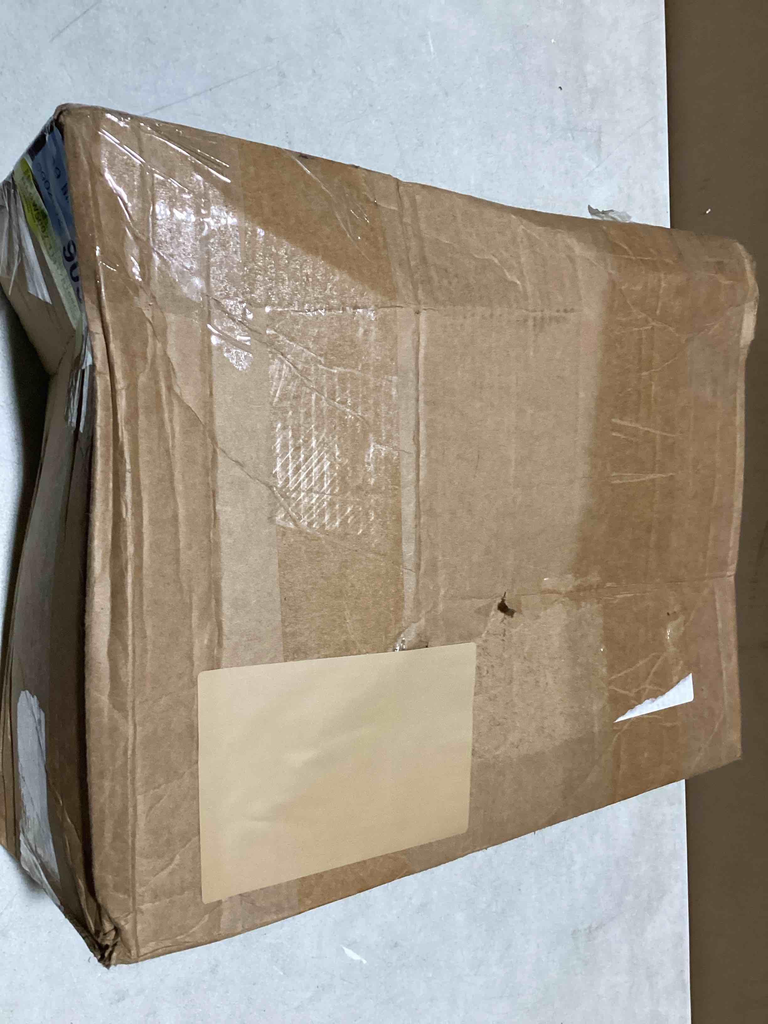 https://s3.amazonaws.com/lotting-images-prod/bidfta/TEA2180175_1750332033954.jpeg