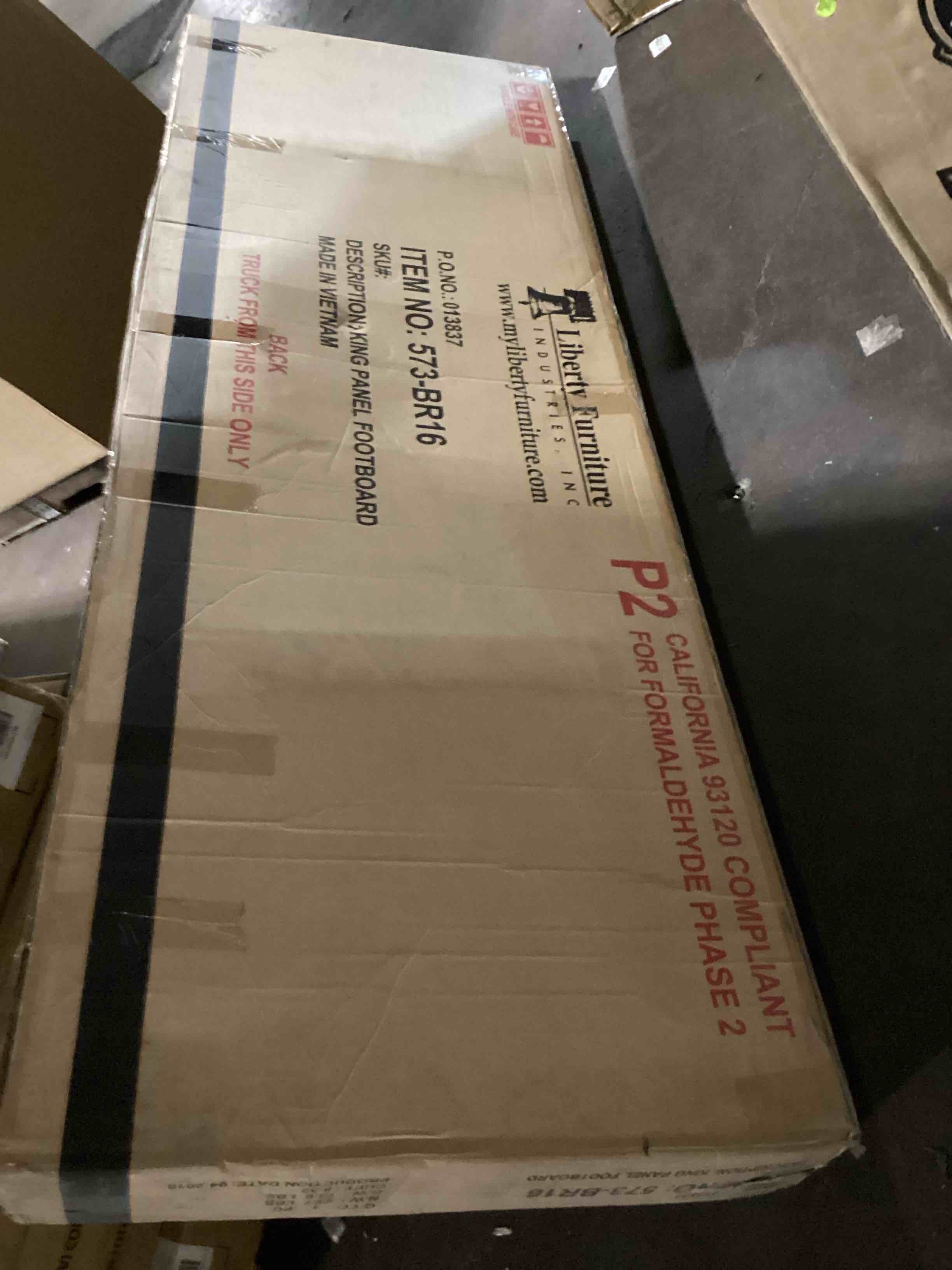 https://s3.amazonaws.com/lotting-images-prod/bidfta/TEA2180300_1750421826536.jpeg