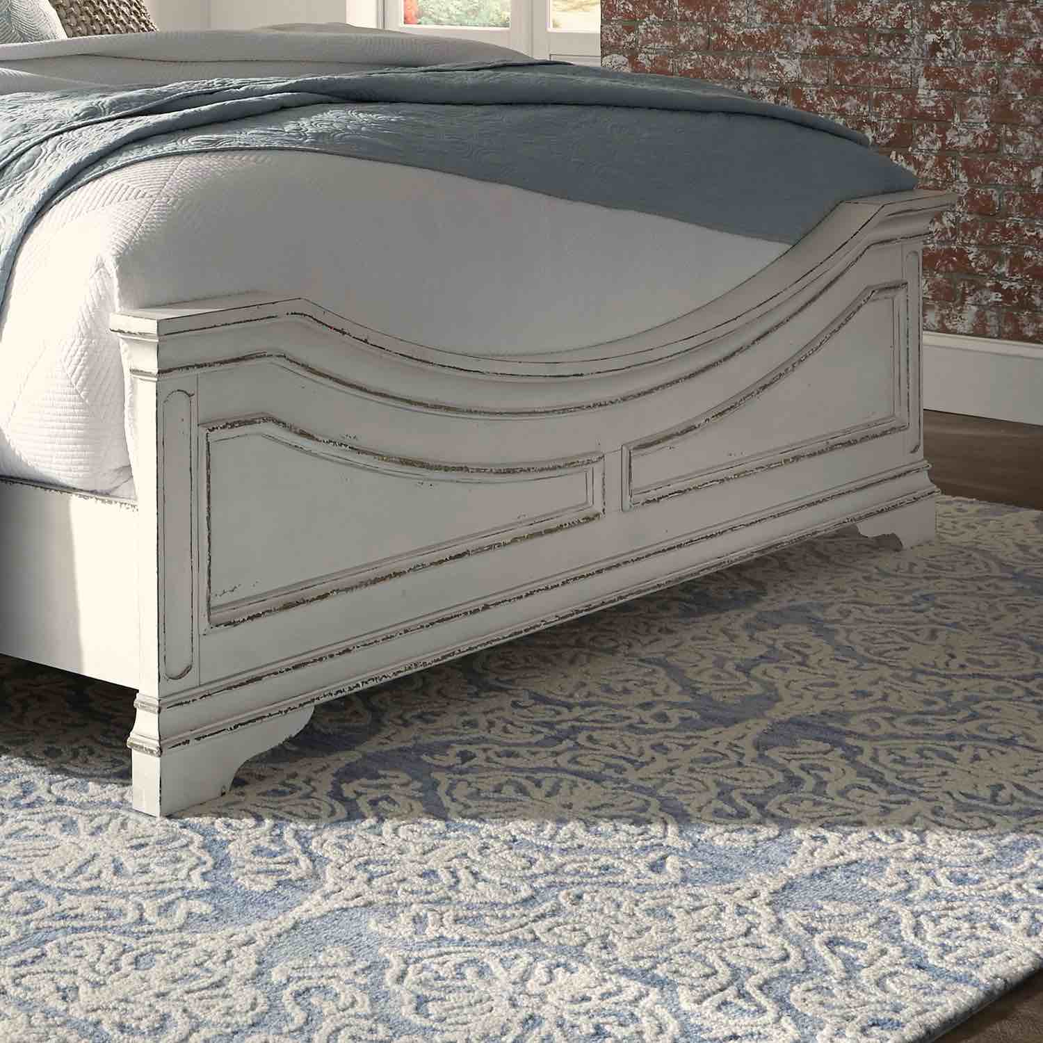 SIMILAR TO STOCK PHOTO INCOMPLETE King panel footboard 013837