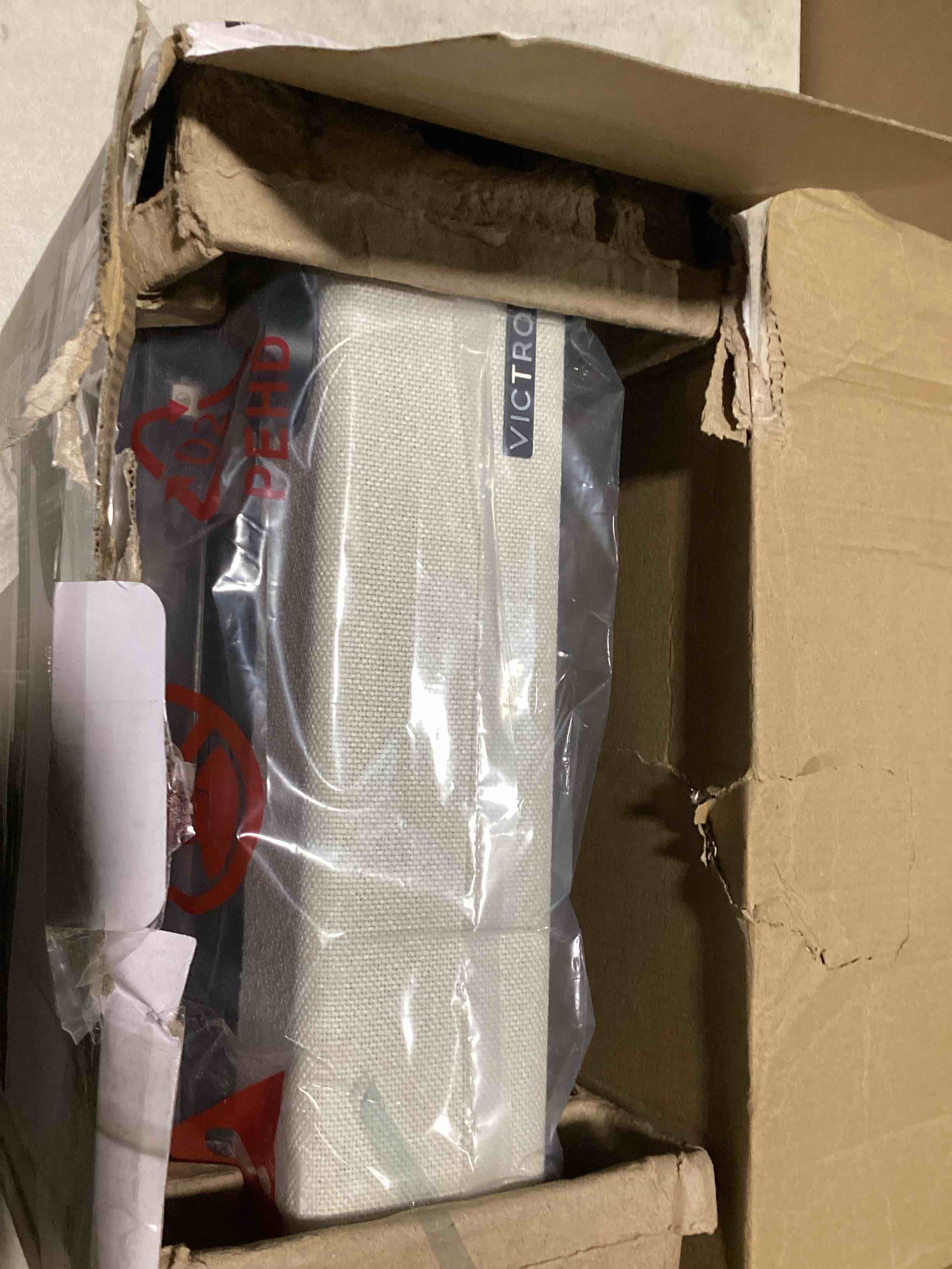https://s3.amazonaws.com/lotting-images-prod/bidfta/TEA2180347_1750435862463.jpeg