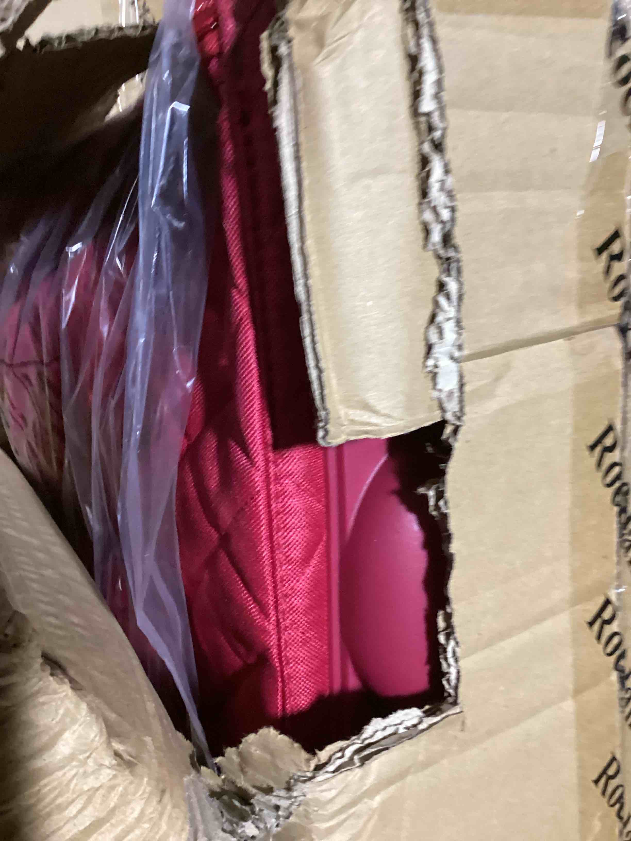https://s3.amazonaws.com/lotting-images-prod/bidfta/TEA2180476_1750690053039.jpeg
