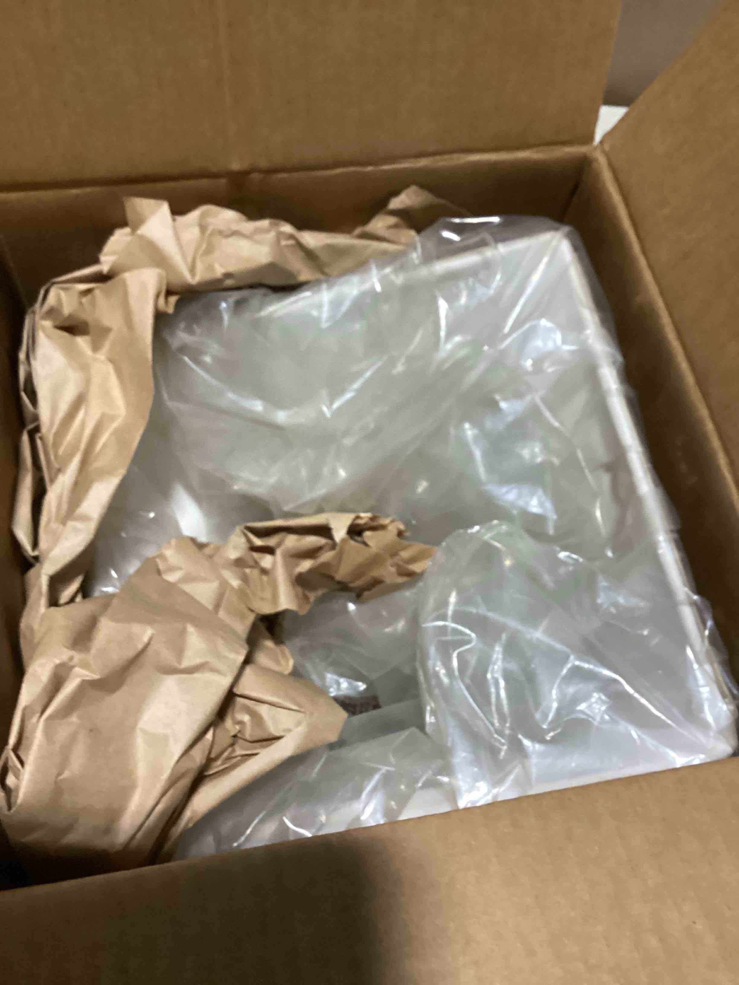 https://s3.amazonaws.com/lotting-images-prod/bidfta/TEA2180609_1750783325843.jpeg