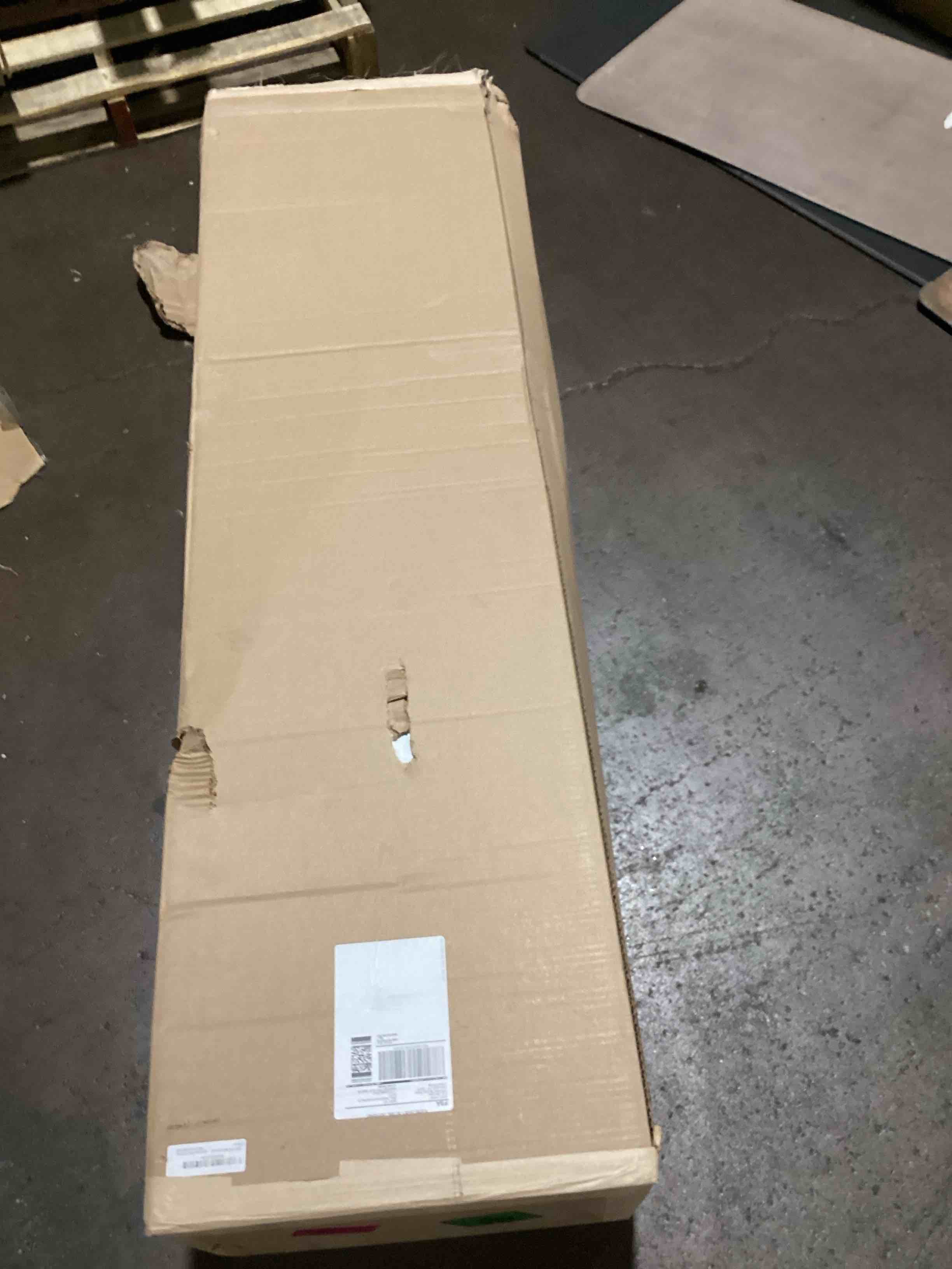https://s3.amazonaws.com/lotting-images-prod/bidfta/TEA2180711_1750854785663.jpeg