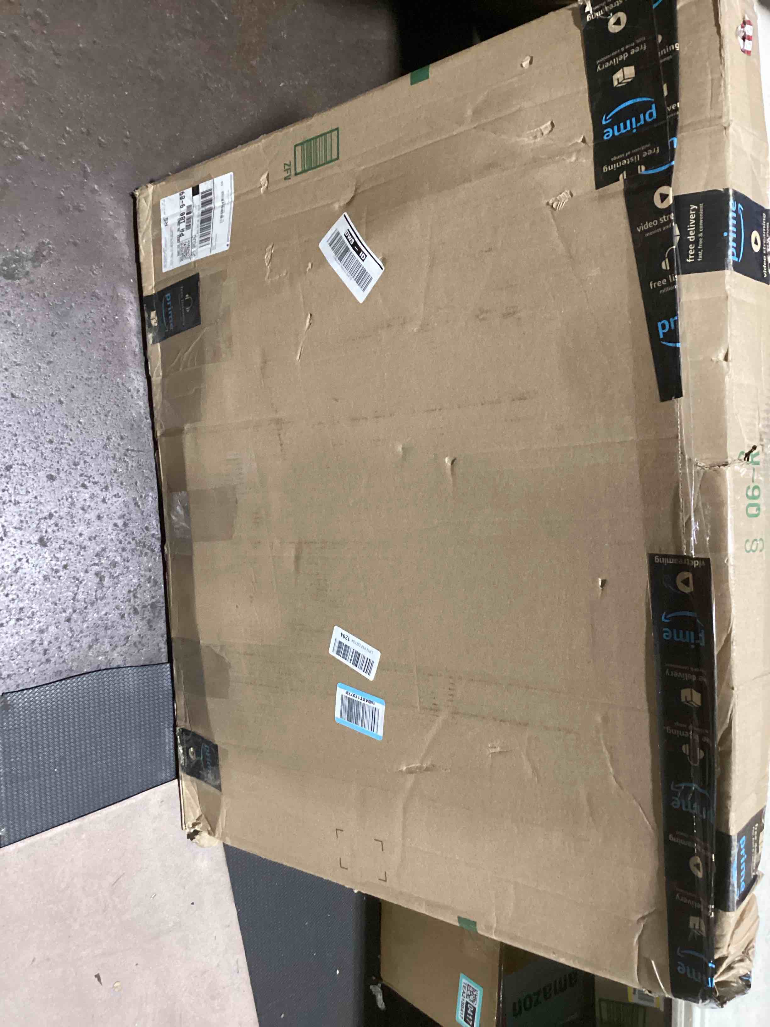 https://s3.amazonaws.com/lotting-images-prod/bidfta/TEA2180807_1750875729746.jpeg