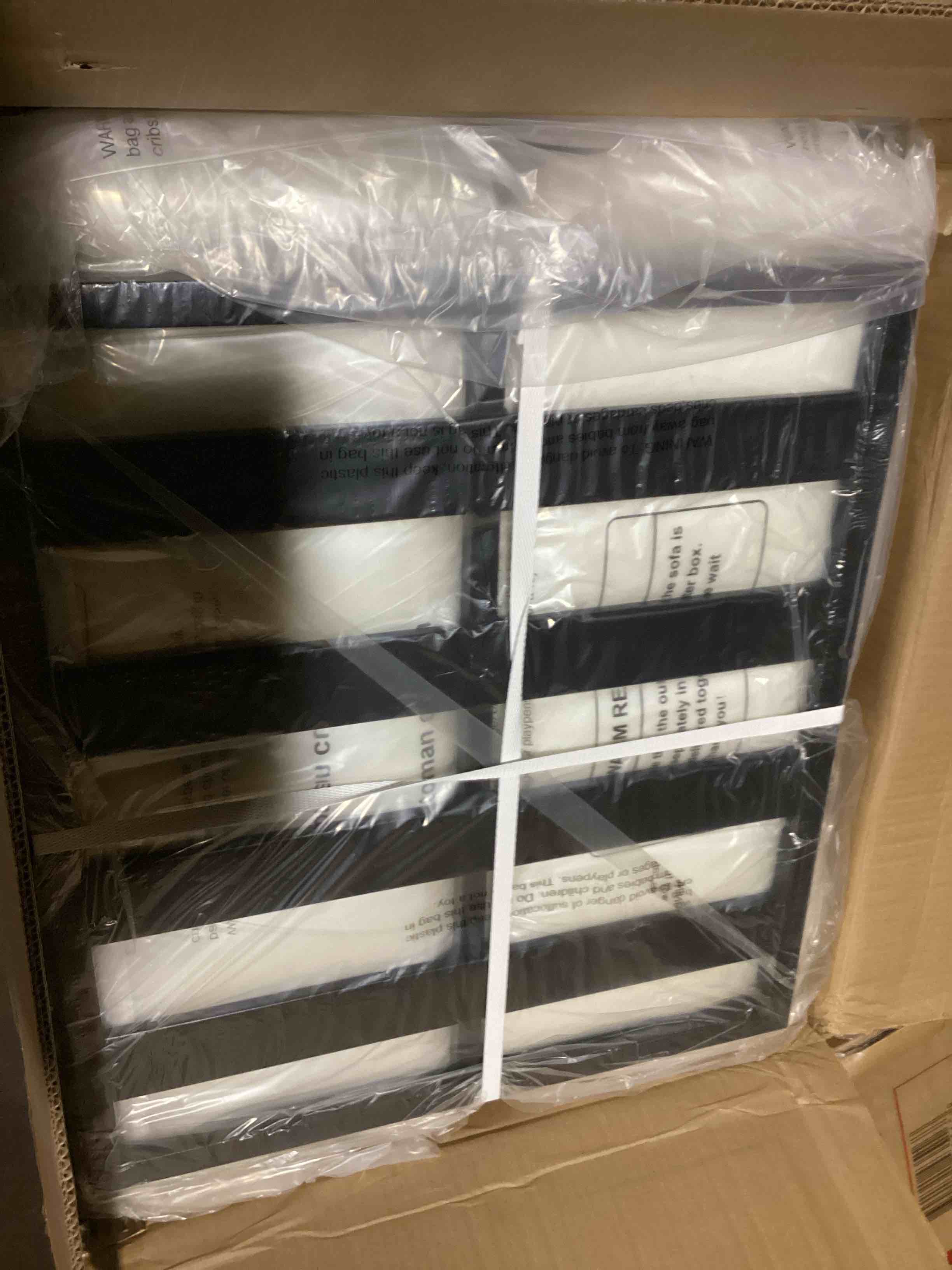 https://s3.amazonaws.com/lotting-images-prod/bidfta/TEA2180882_1750956721211.jpeg