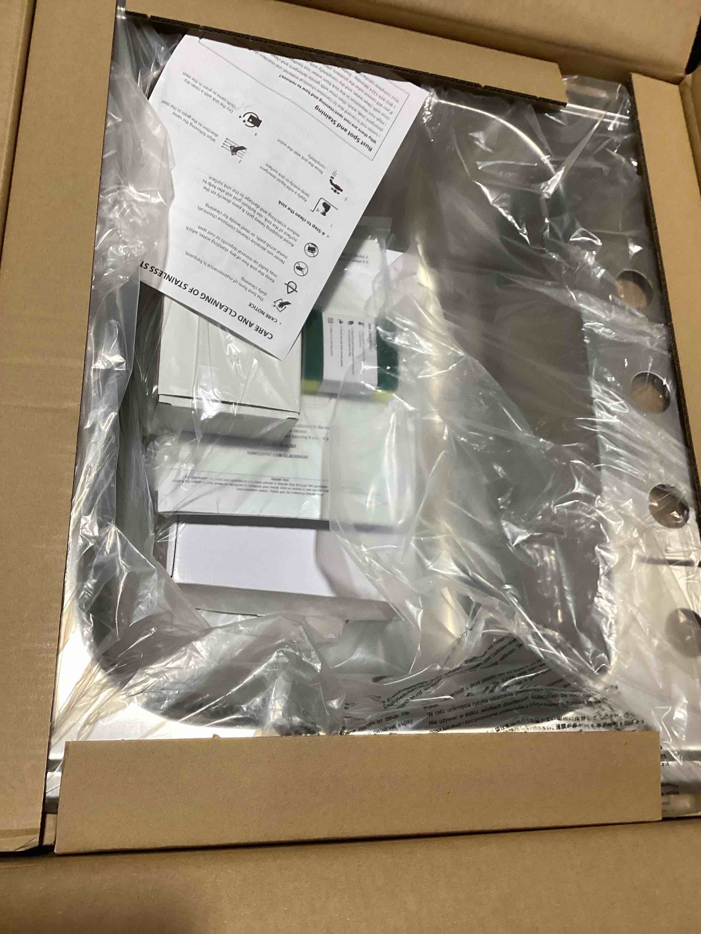 https://s3.amazonaws.com/lotting-images-prod/bidfta/TEA2181214_1751372846766.jpeg