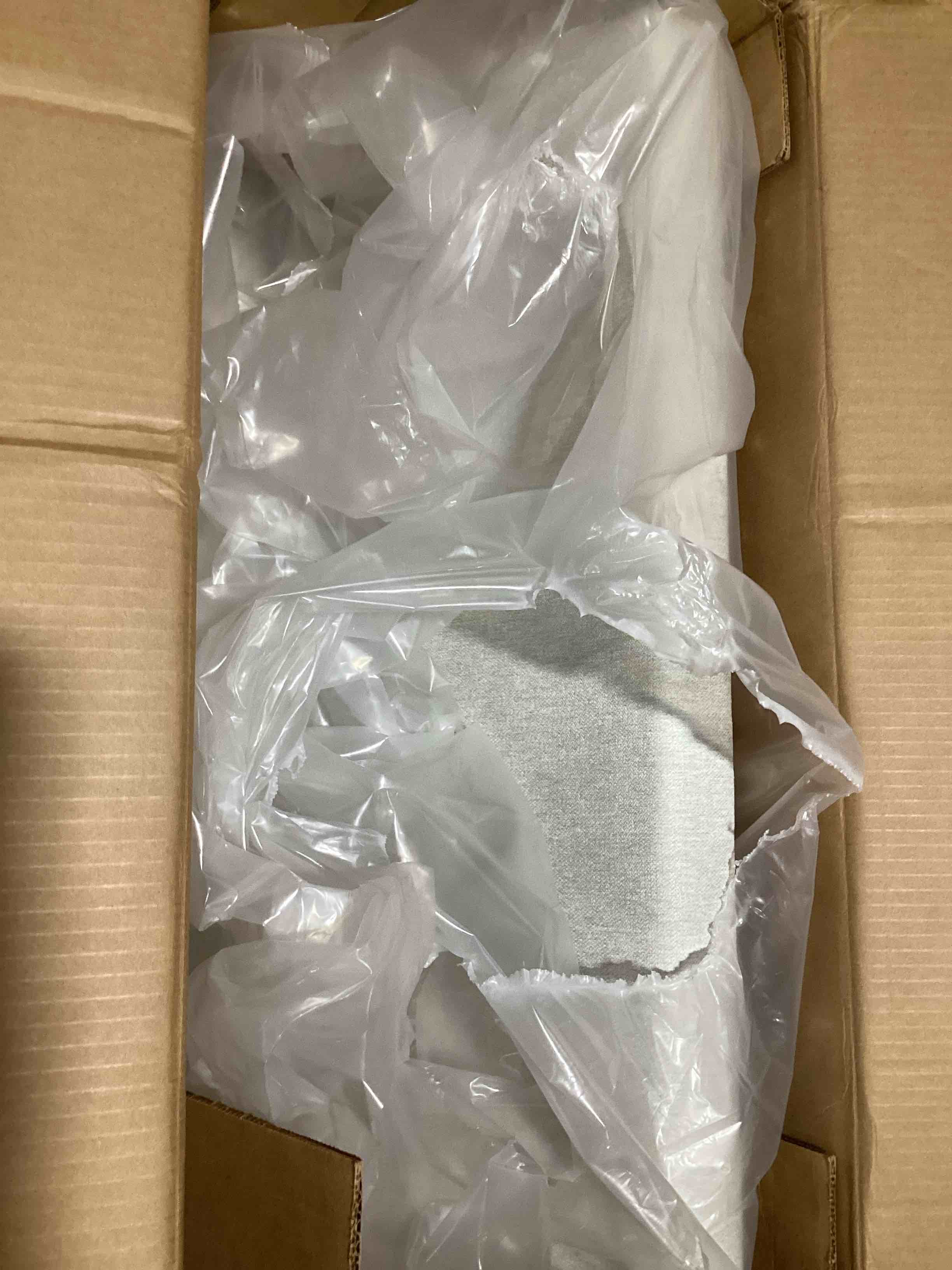 https://s3.amazonaws.com/lotting-images-prod/bidfta/TEA2181439_1751541052317.jpeg