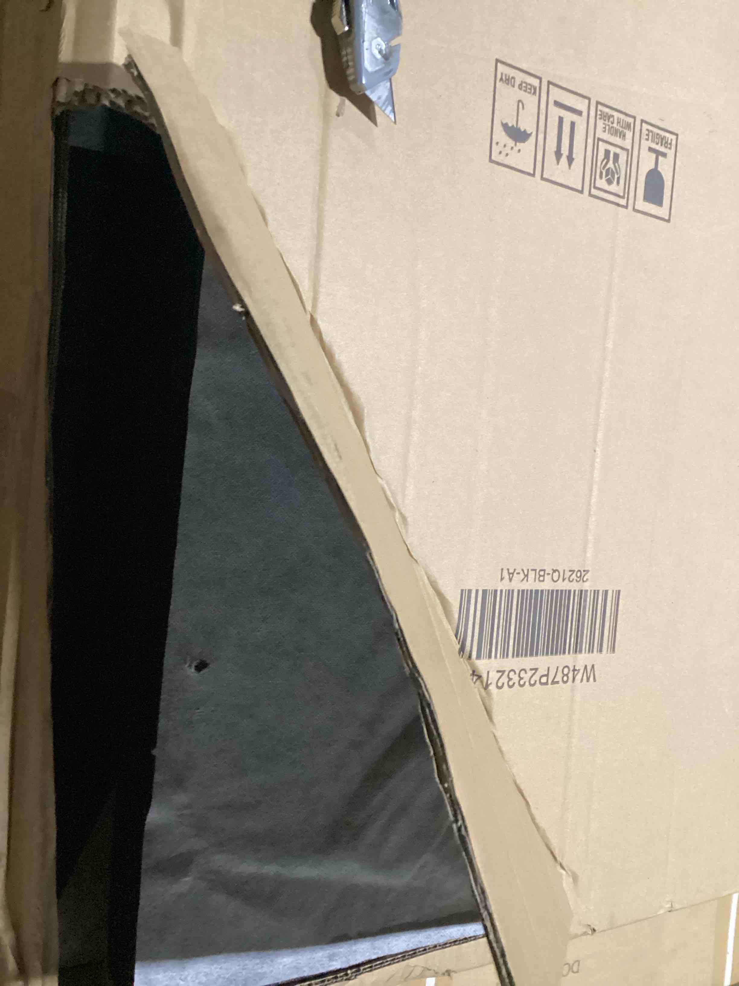 https://s3.amazonaws.com/lotting-images-prod/bidfta/TEA2181830_1752078826140.jpeg