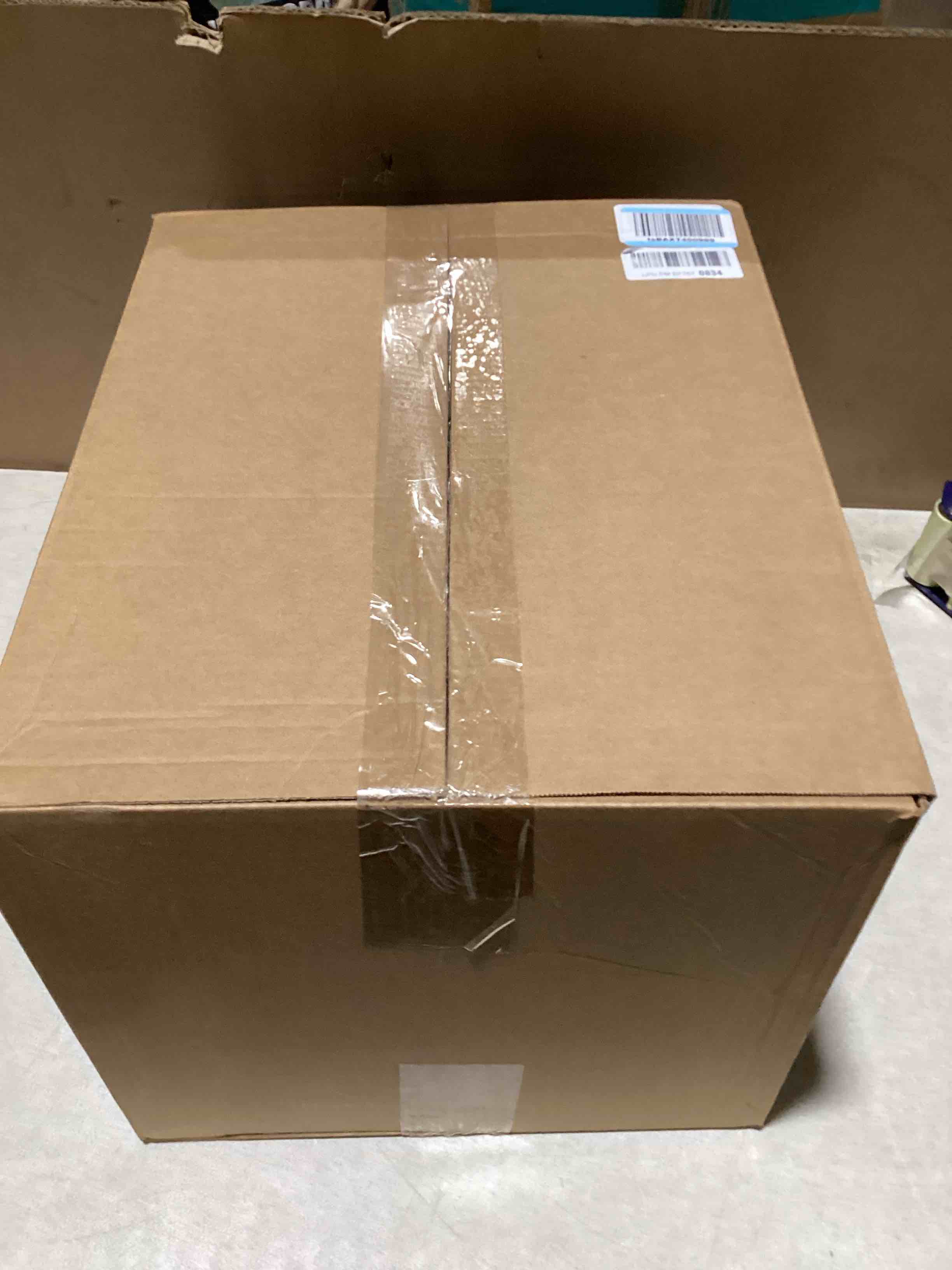 https://s3.amazonaws.com/lotting-images-prod/bidfta/TEA2182692_1752245236996.jpeg