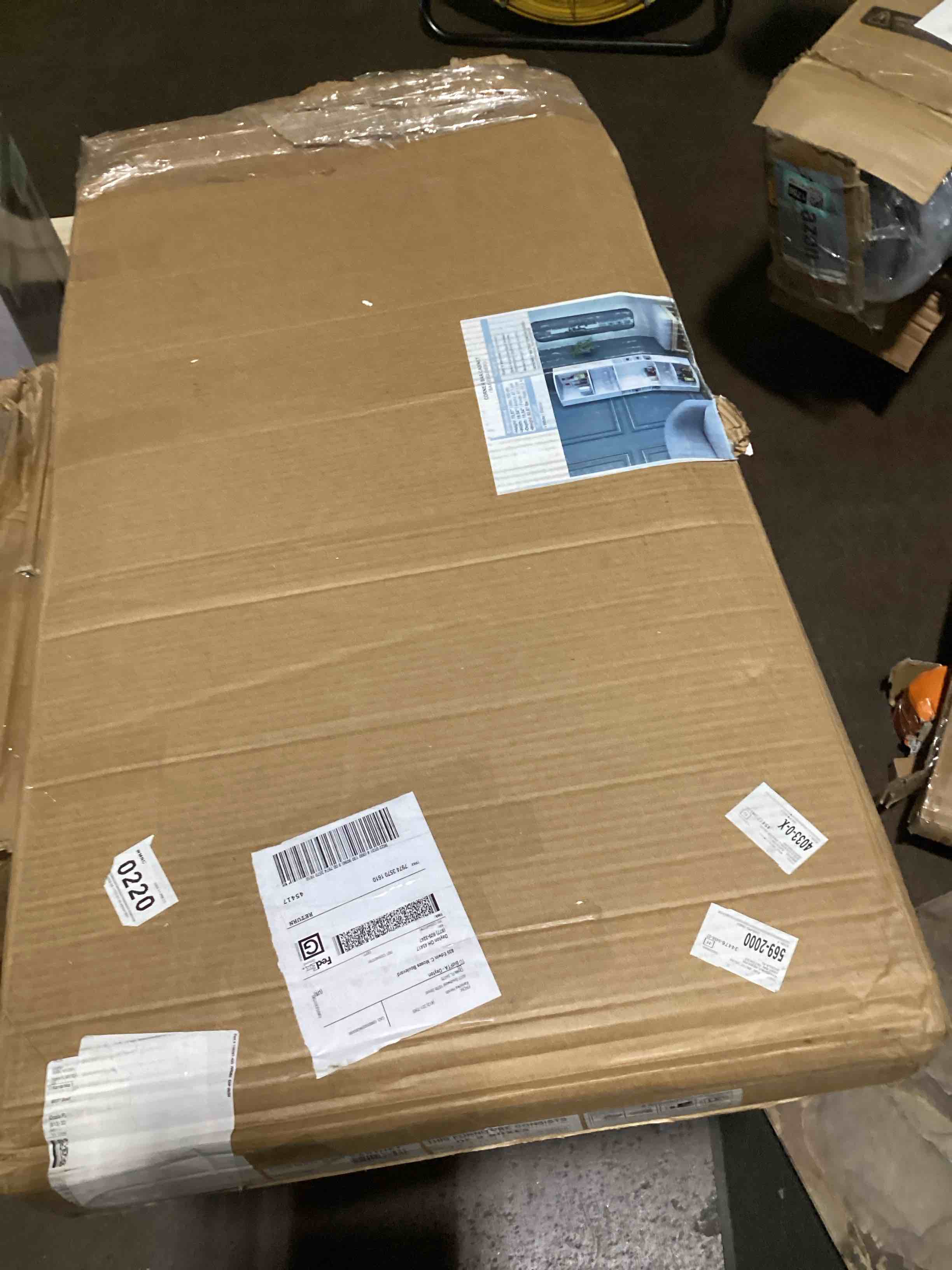 https://s3.amazonaws.com/lotting-images-prod/bidfta/TEA2182729_1752254069410.jpeg