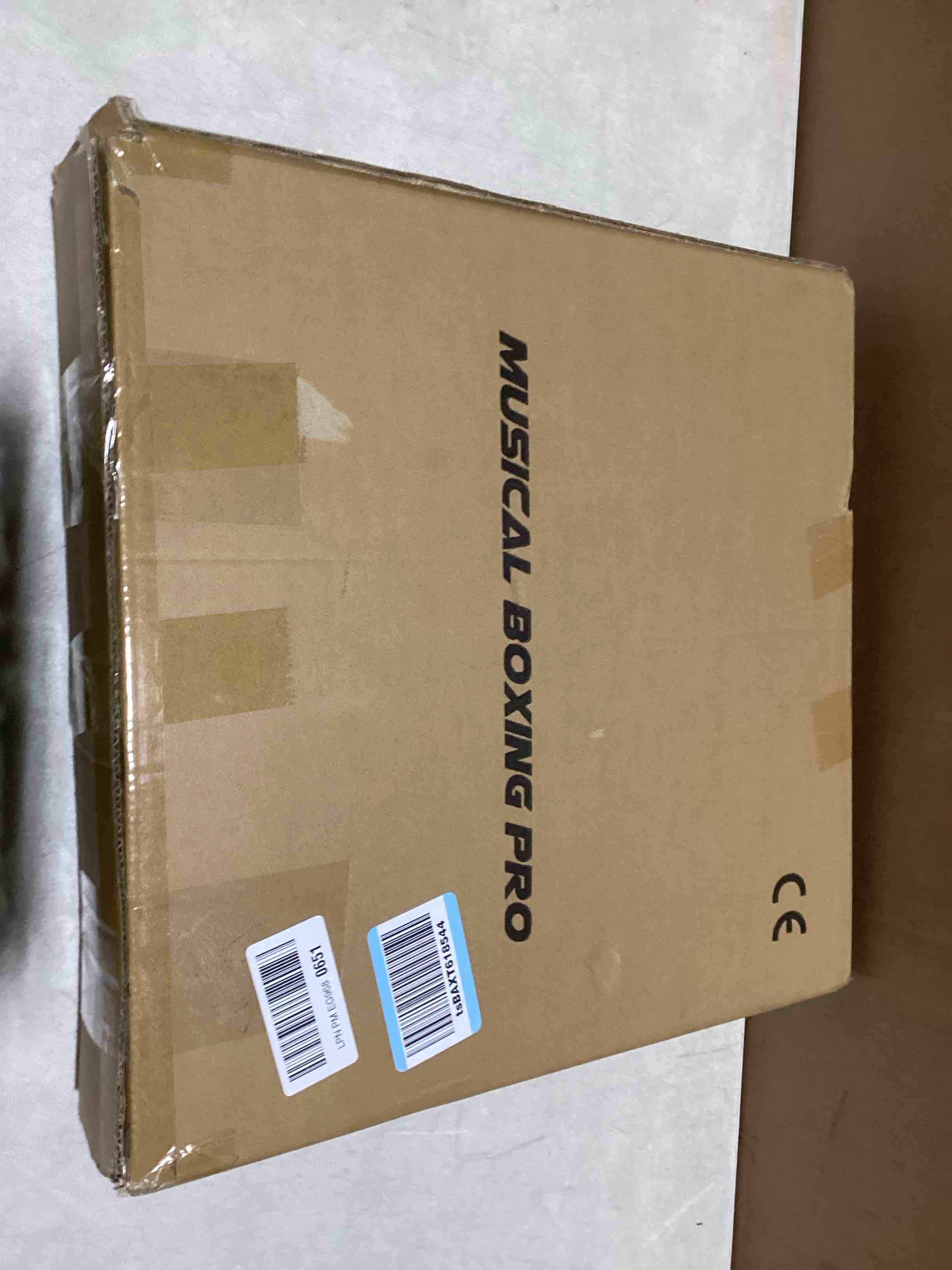https://s3.amazonaws.com/lotting-images-prod/bidfta/TEA2184169_1753986992739.jpeg