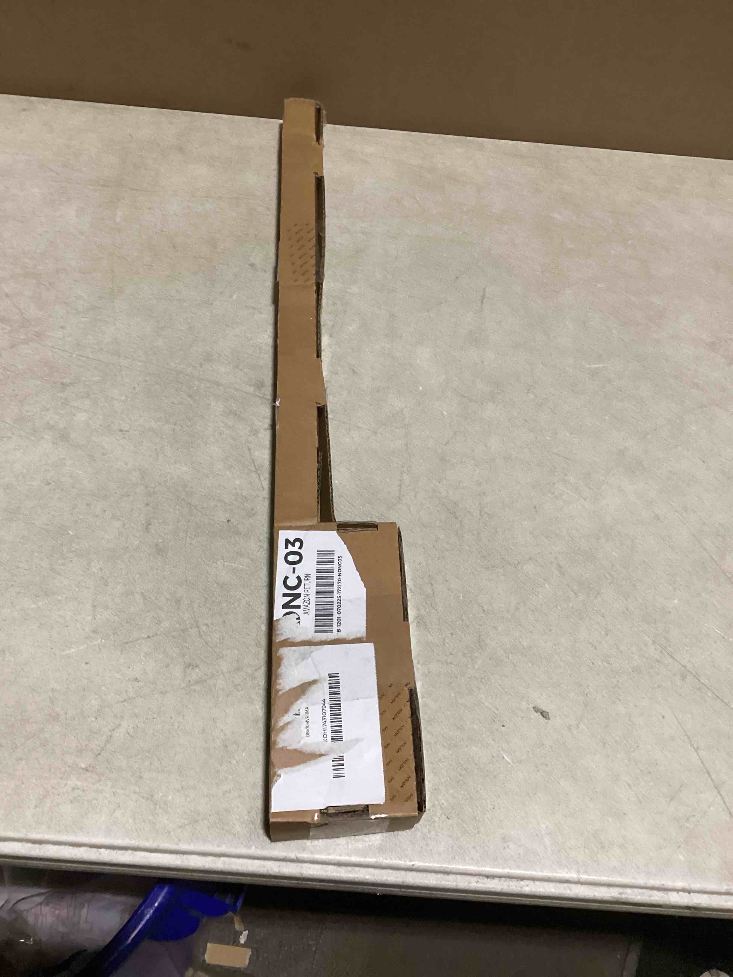 https://s3.amazonaws.com/lotting-images-prod/bidfta/TEA2184640_1754417402747.jpeg