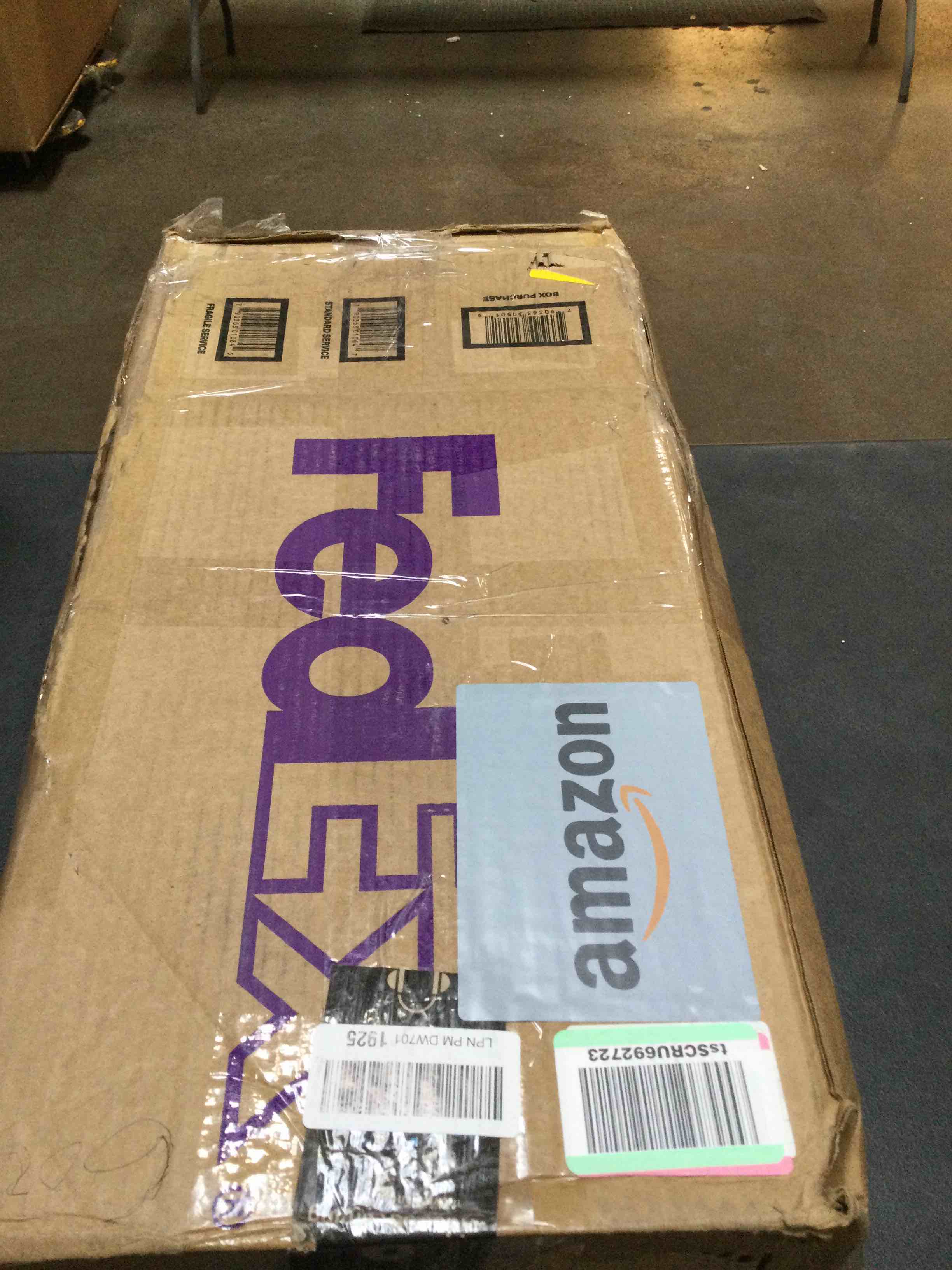 https://s3.amazonaws.com/lotting-images-prod/bidfta/TEA2185261_1744137232359.jpeg