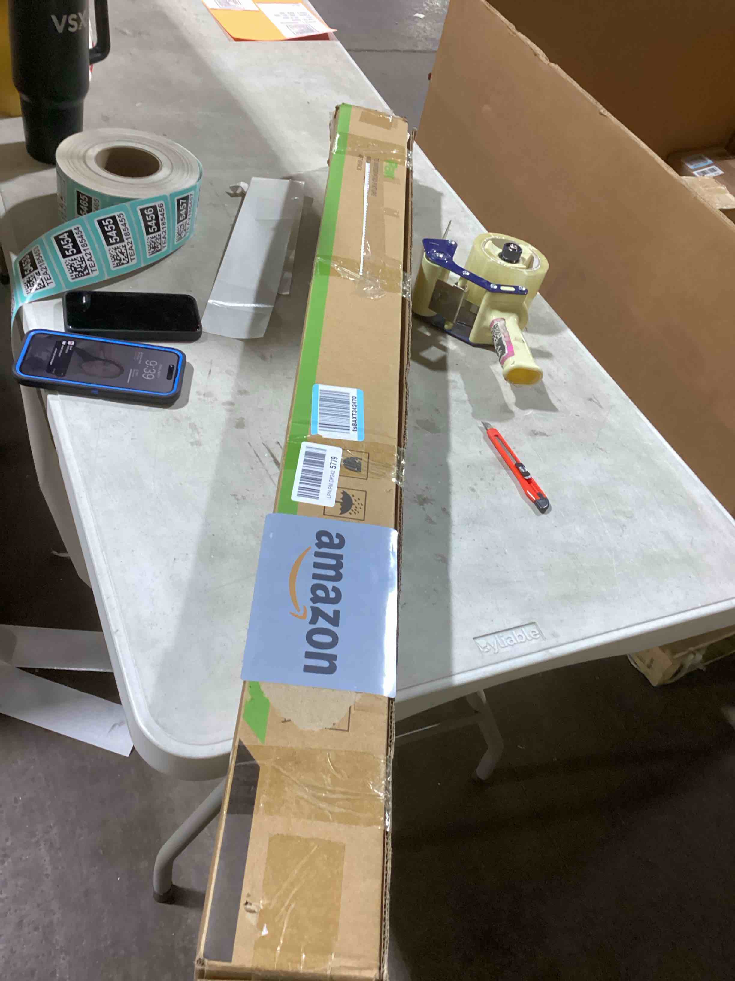 https://s3.amazonaws.com/lotting-images-prod/bidfta/TEA2185451_1744378795537.jpeg
