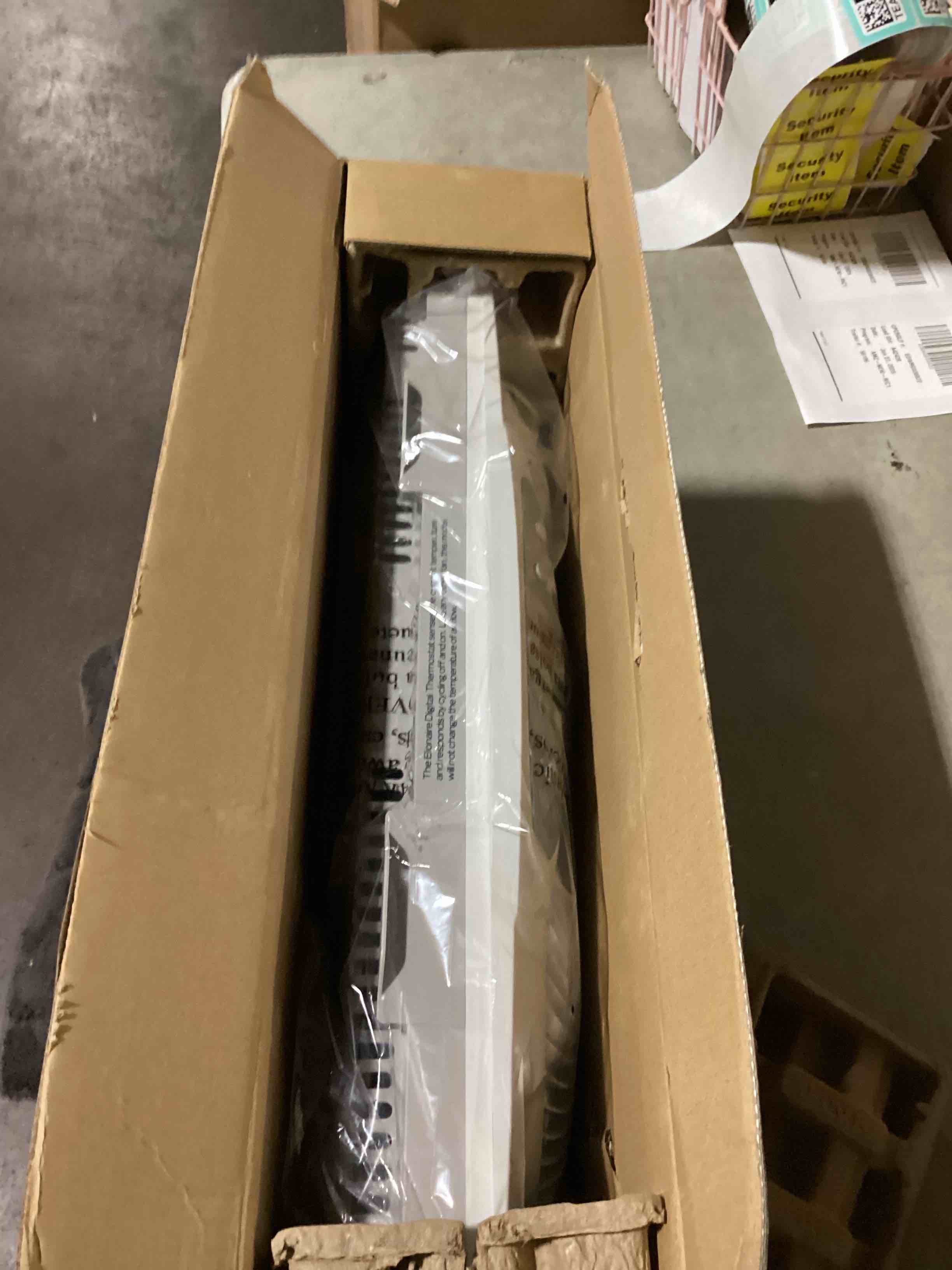 https://s3.amazonaws.com/lotting-images-prod/bidfta/TEA2186164_1751379879277.jpeg