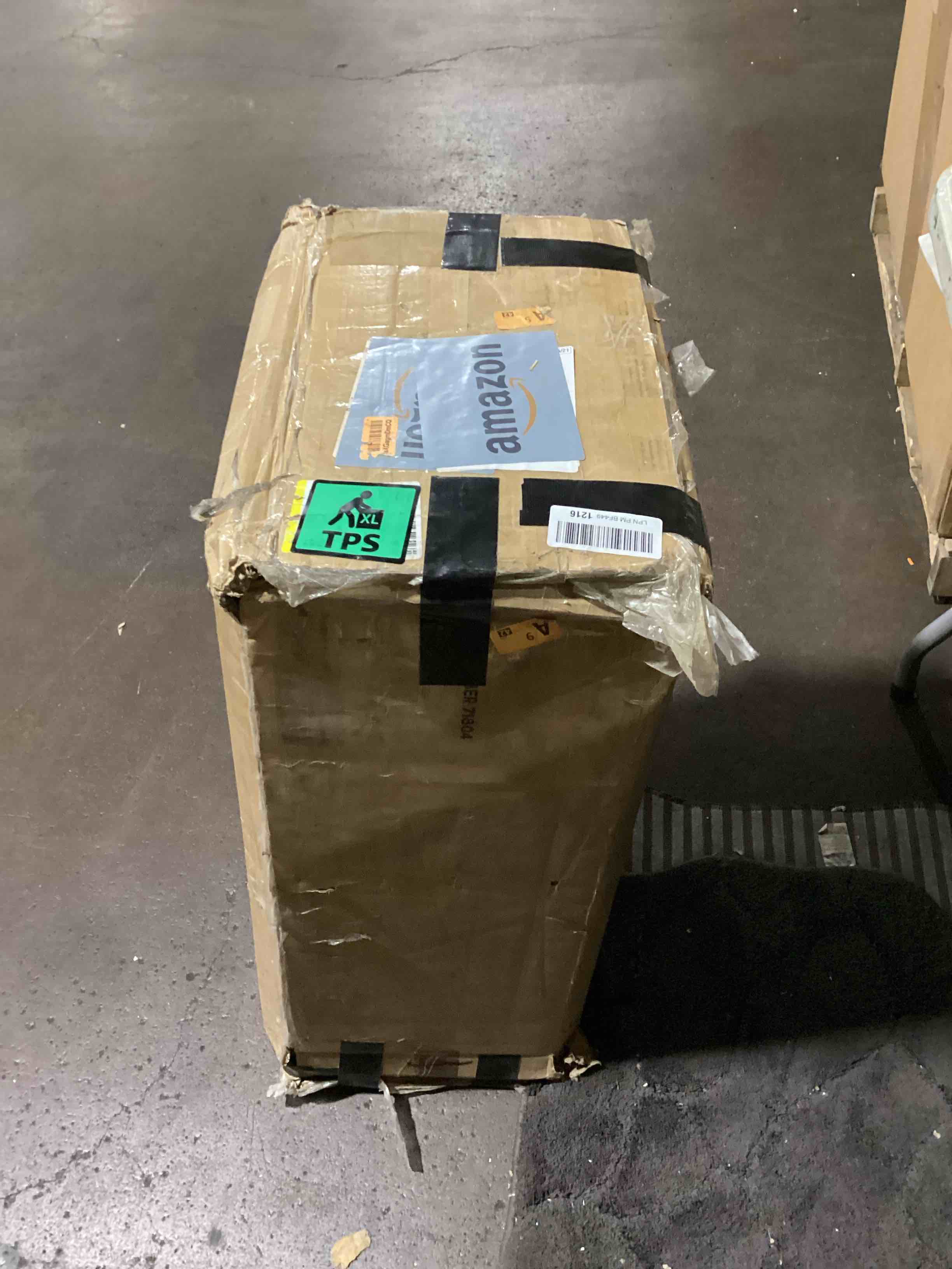 https://s3.amazonaws.com/lotting-images-prod/bidfta/TEA2186198_1751389636387.jpeg