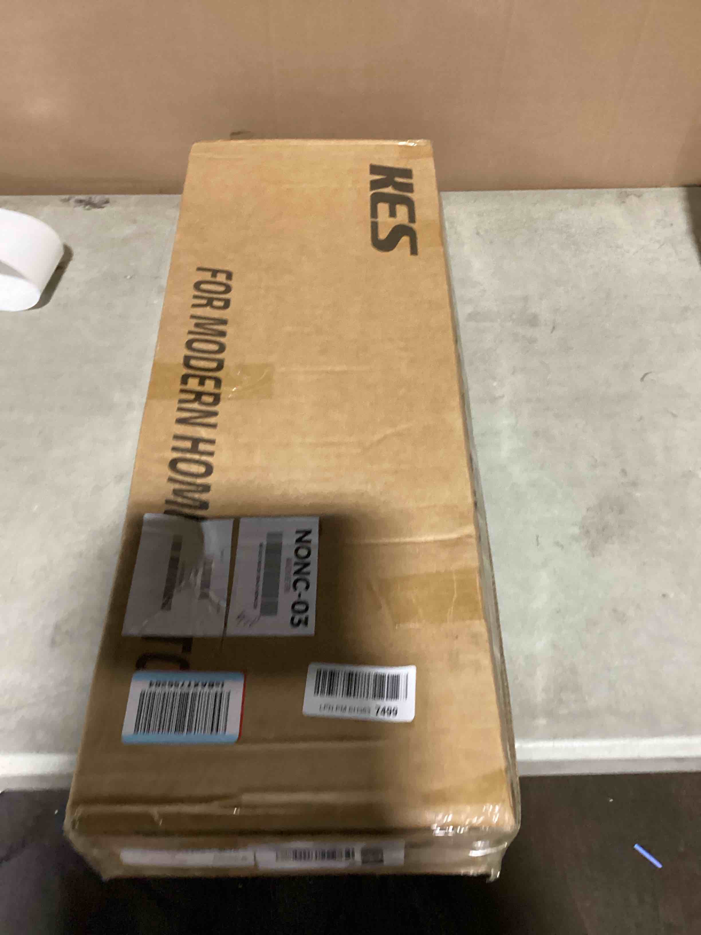 https://s3.amazonaws.com/lotting-images-prod/bidfta/TEA2186285_1751465236614.jpeg