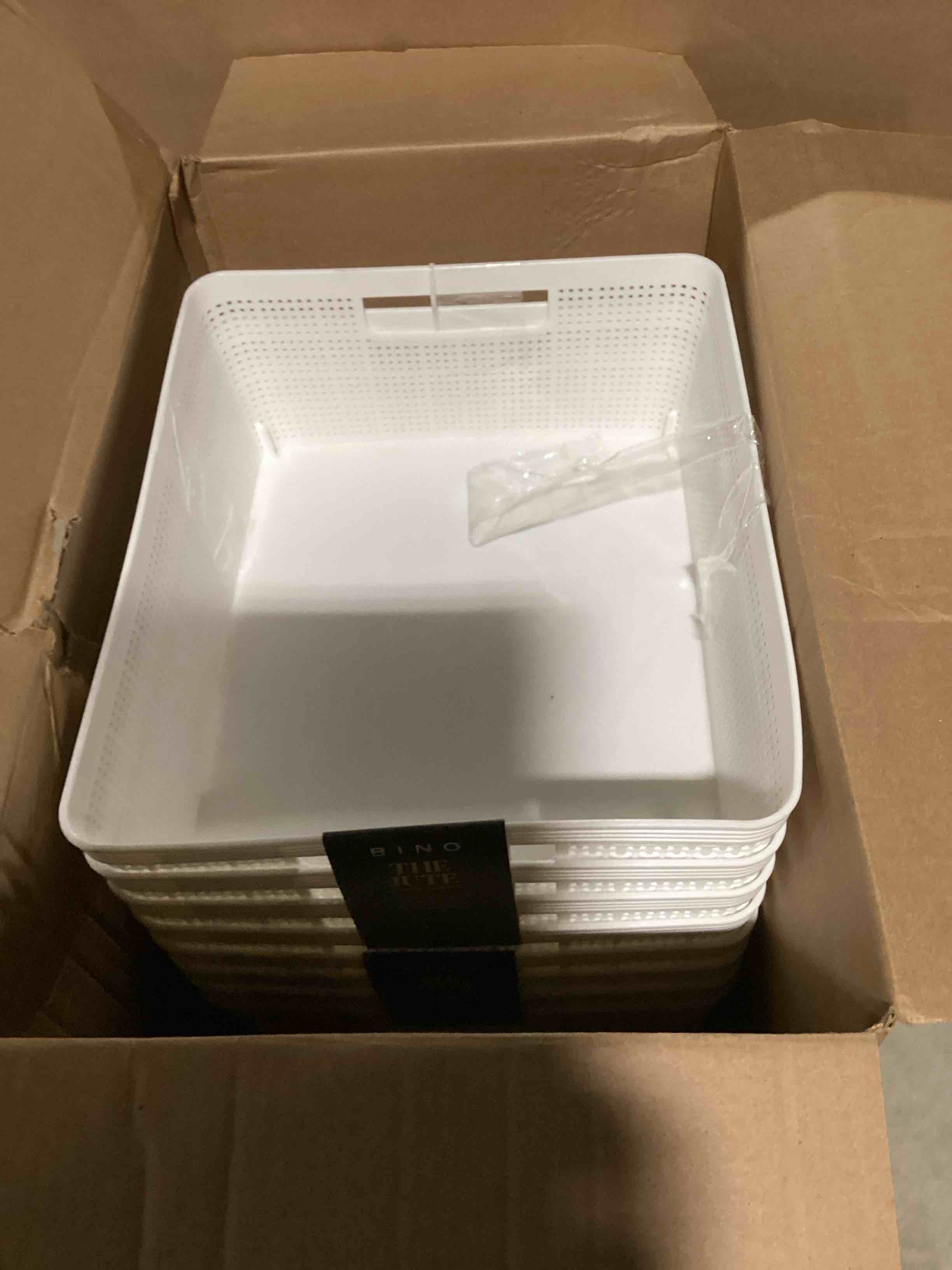 https://s3.amazonaws.com/lotting-images-prod/bidfta/TEA2186332_1751475425571.jpeg