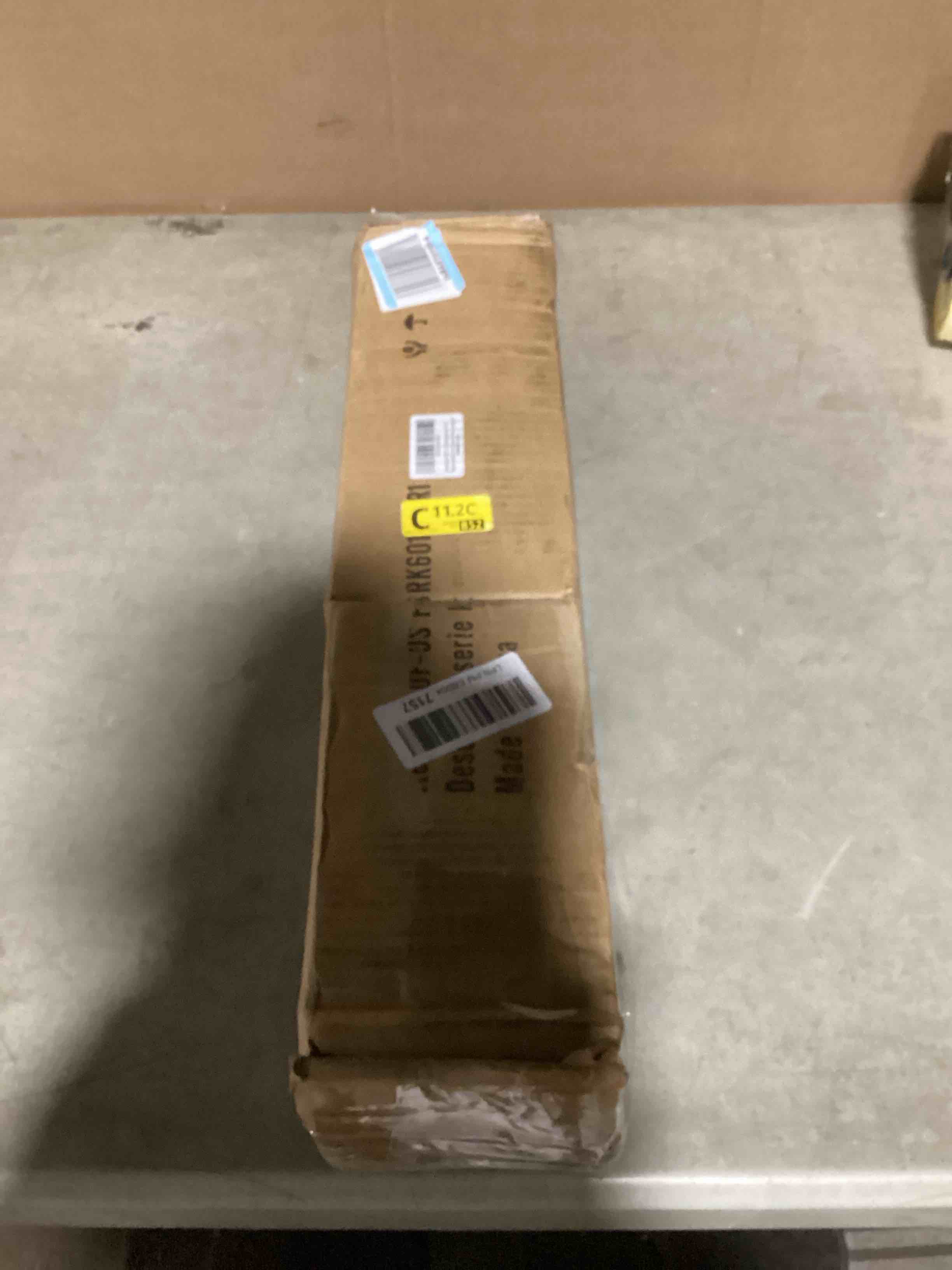 https://s3.amazonaws.com/lotting-images-prod/bidfta/TEA2186629_1752234381843.jpeg