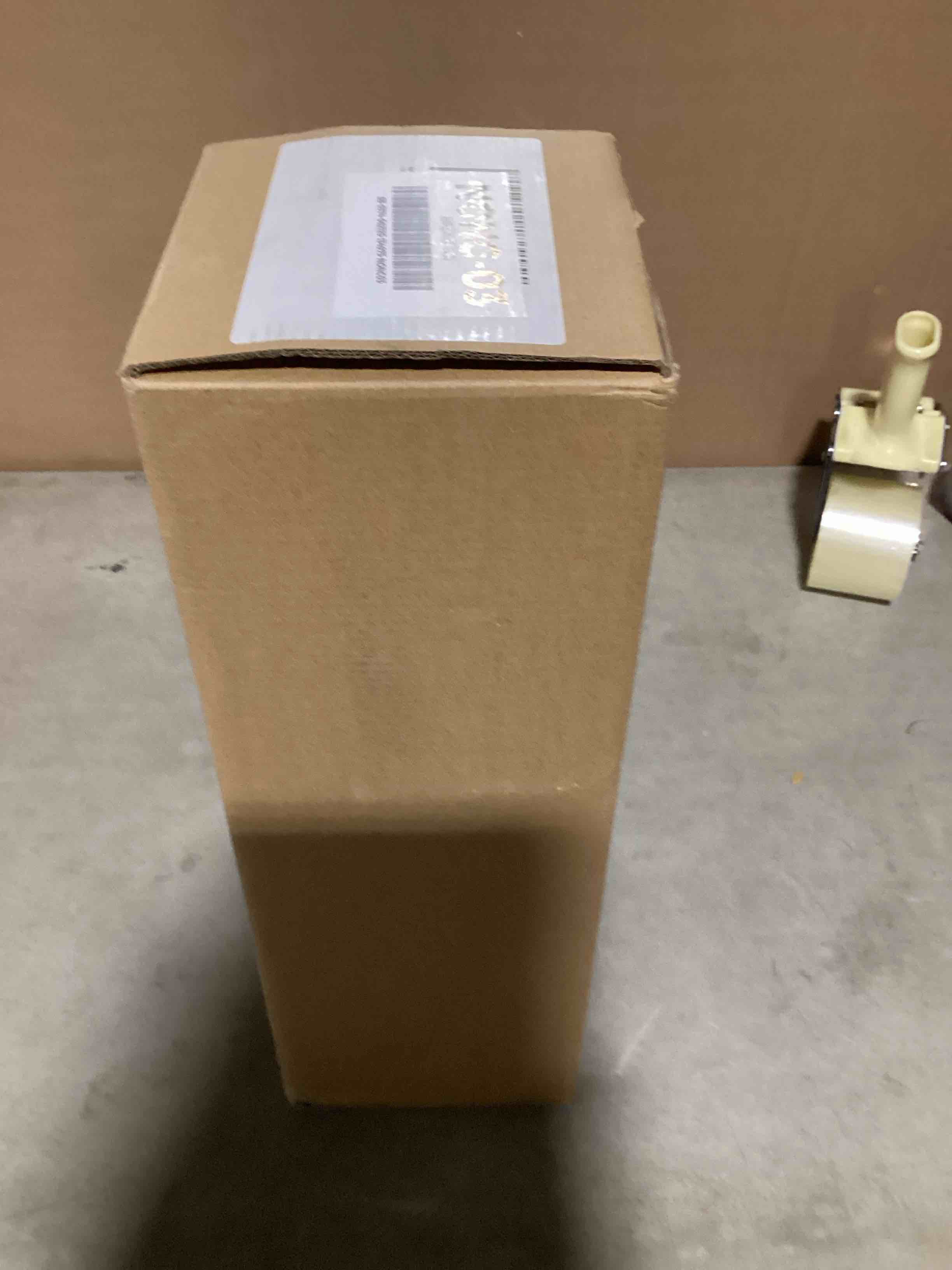 https://s3.amazonaws.com/lotting-images-prod/bidfta/TEA2186668_1752242342264.jpeg