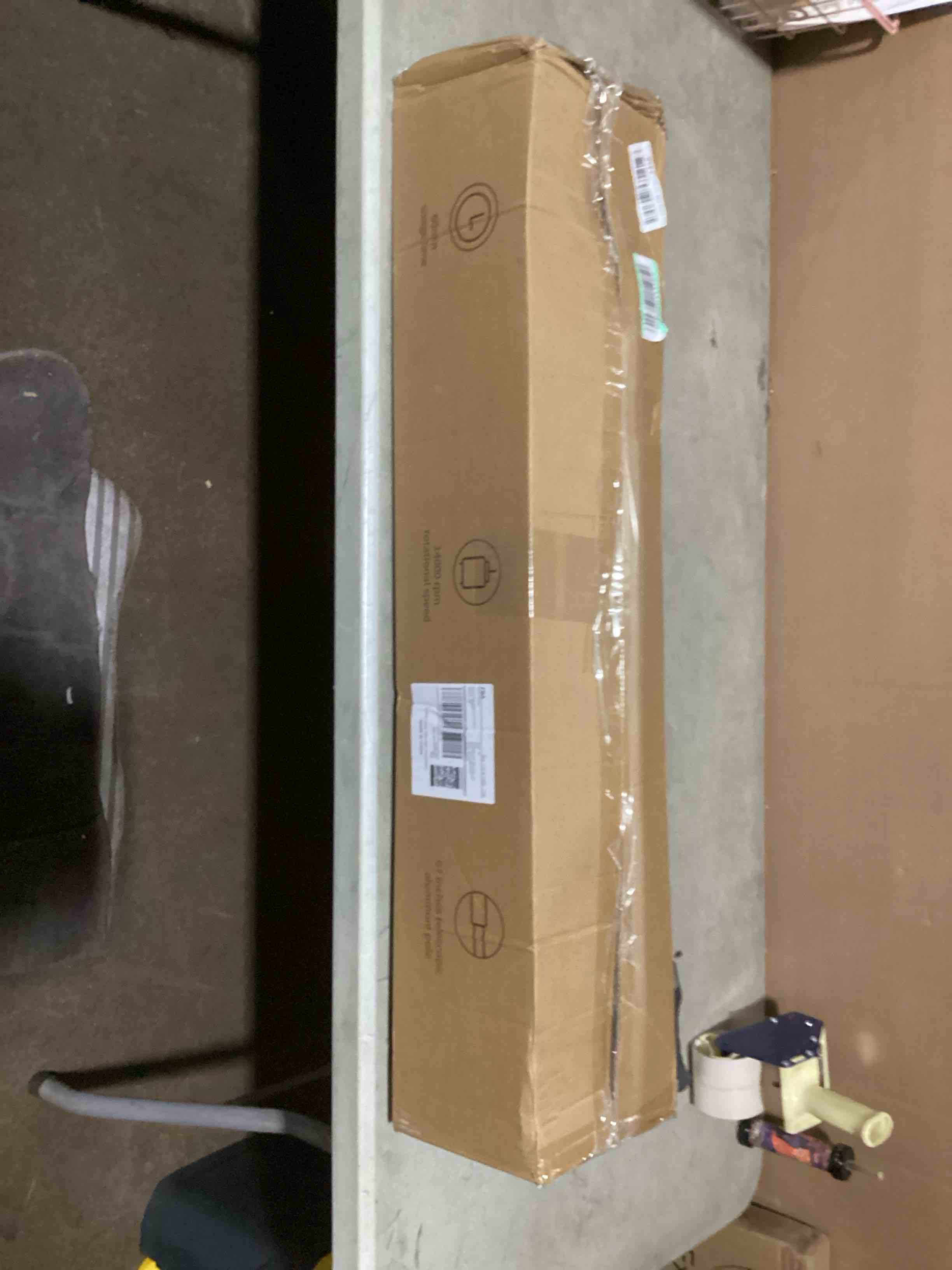 https://s3.amazonaws.com/lotting-images-prod/bidfta/TEA2186726_1752254477628.jpeg
