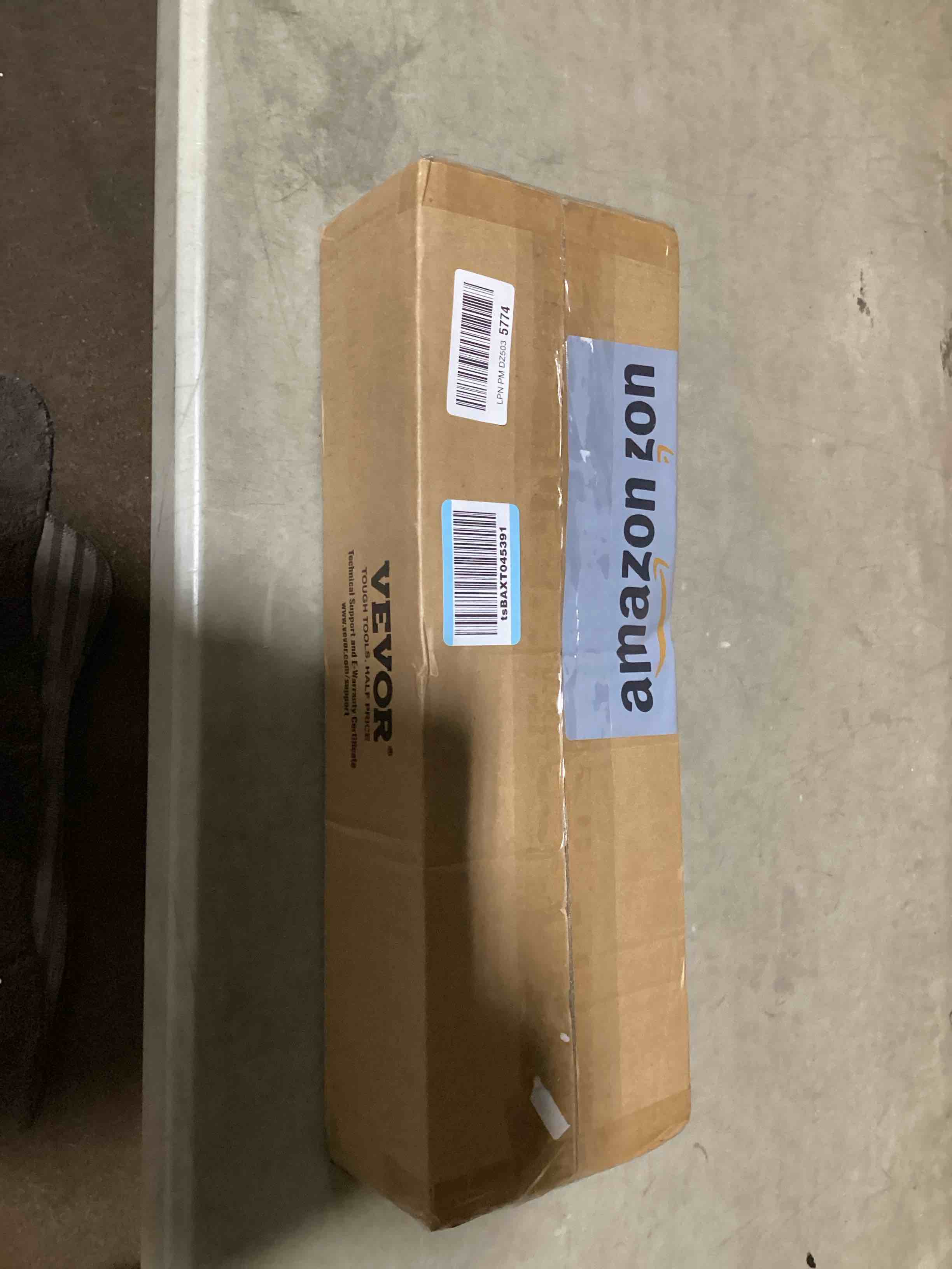 https://s3.amazonaws.com/lotting-images-prod/bidfta/TEA2186731_1752256250668.jpeg