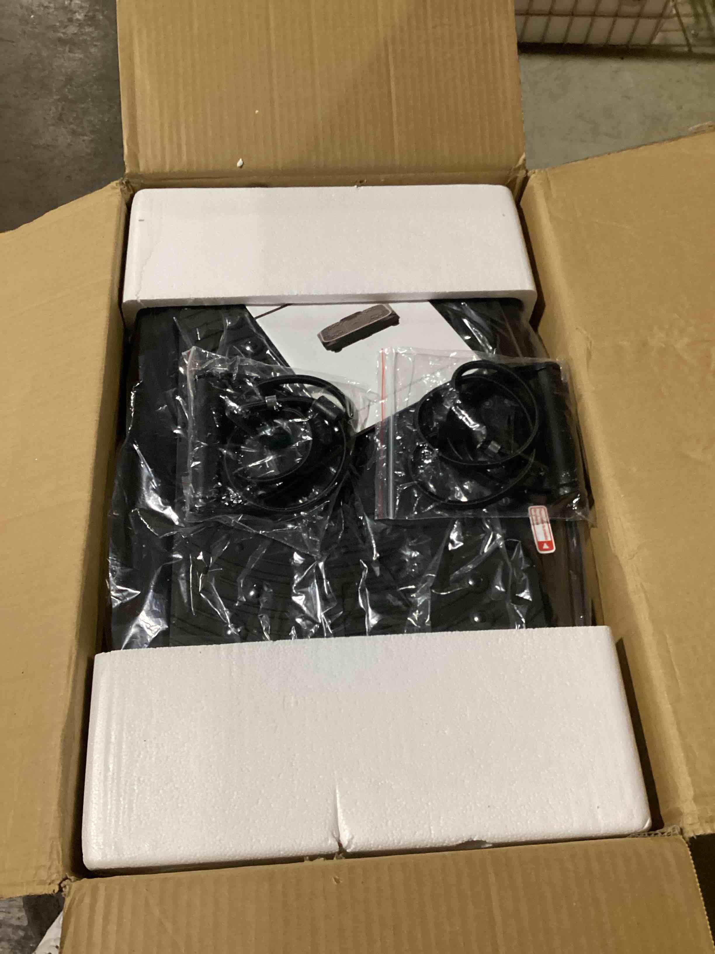 https://s3.amazonaws.com/lotting-images-prod/bidfta/TEA2186814_1752518408217.jpeg