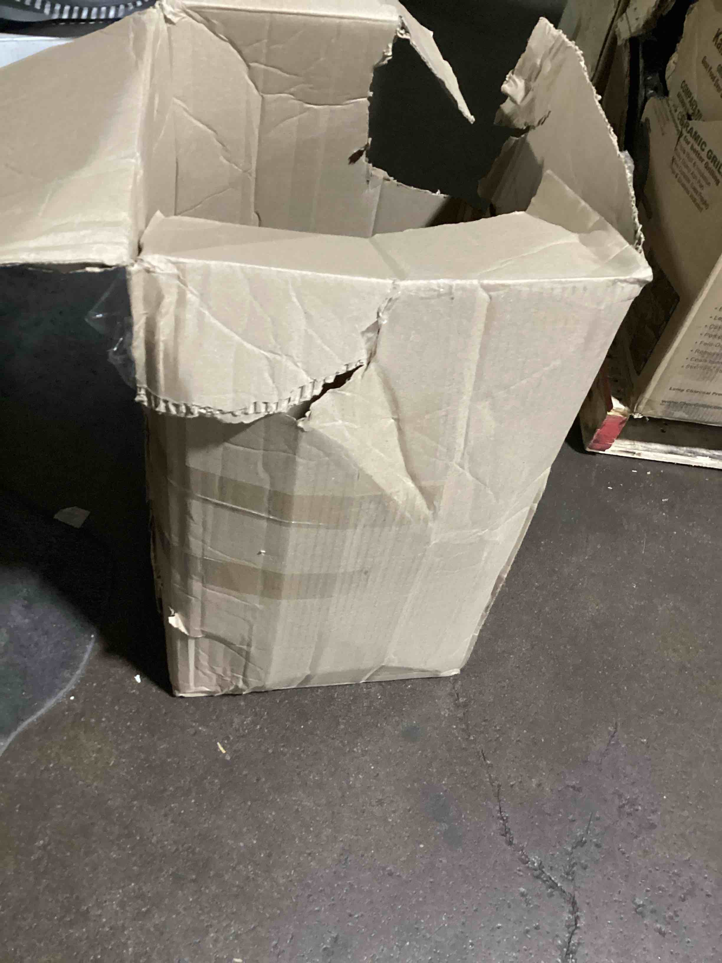 https://s3.amazonaws.com/lotting-images-prod/bidfta/TEA2187357_1753806490112.jpeg