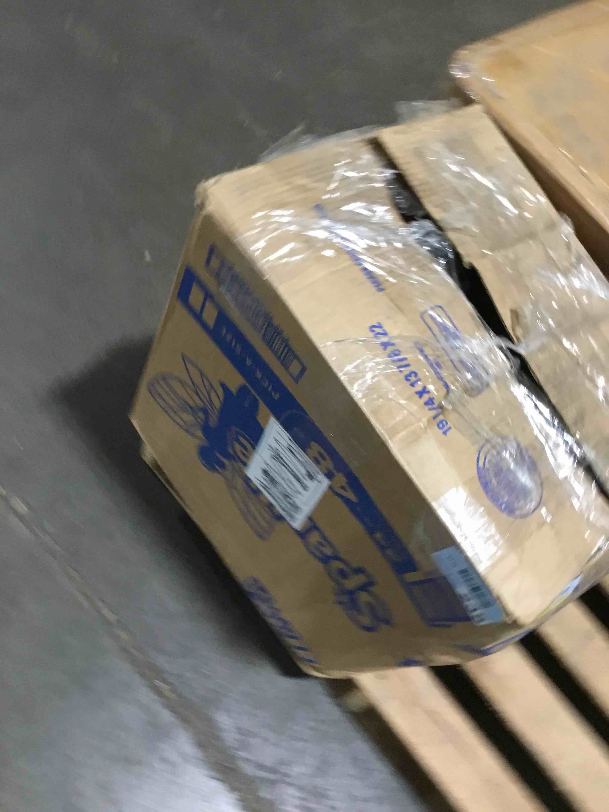 https://s3.amazonaws.com/lotting-images-prod/bidfta/TEA2188267_1745435247106.jpeg