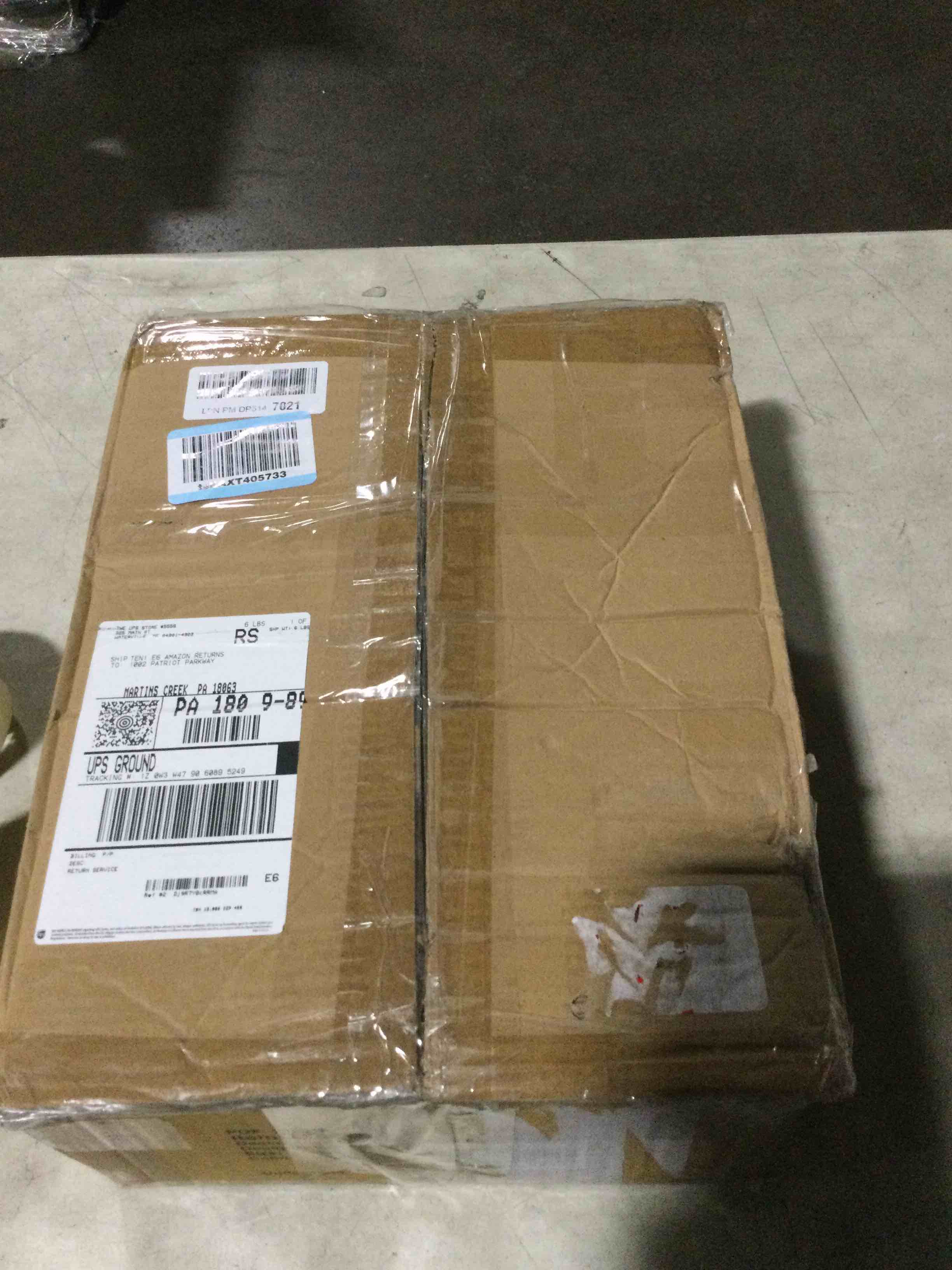 https://s3.amazonaws.com/lotting-images-prod/bidfta/TEA2188276_1745839529100.jpeg
