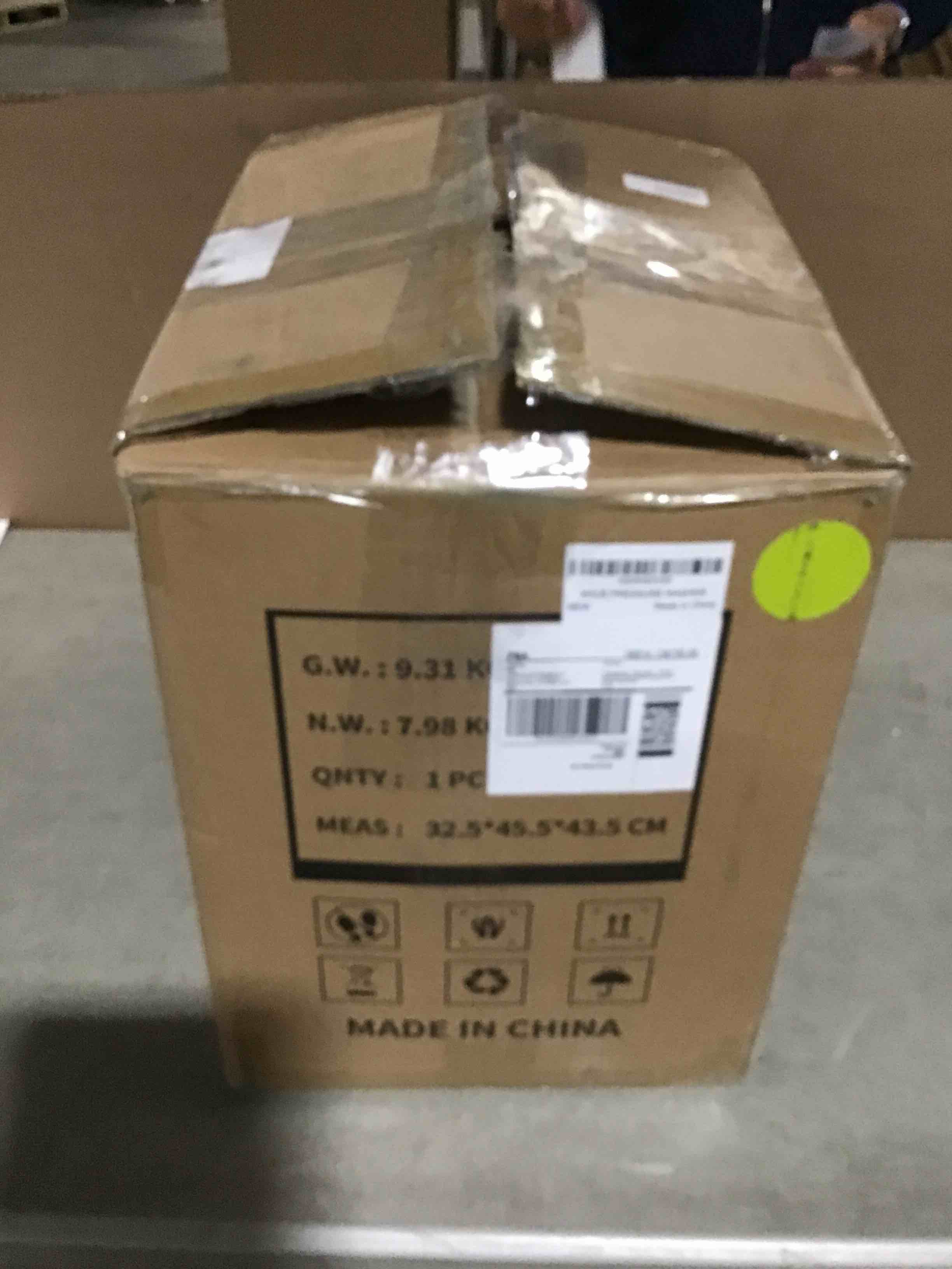 Electric Pressure Washer, 2.5 GPM Power Washer with 4 Quick Connect Nozzles, High Pressure Cleaning Machine with Foam Cannon for Cars/Fences/Driveways/Patios/Home Cleaning