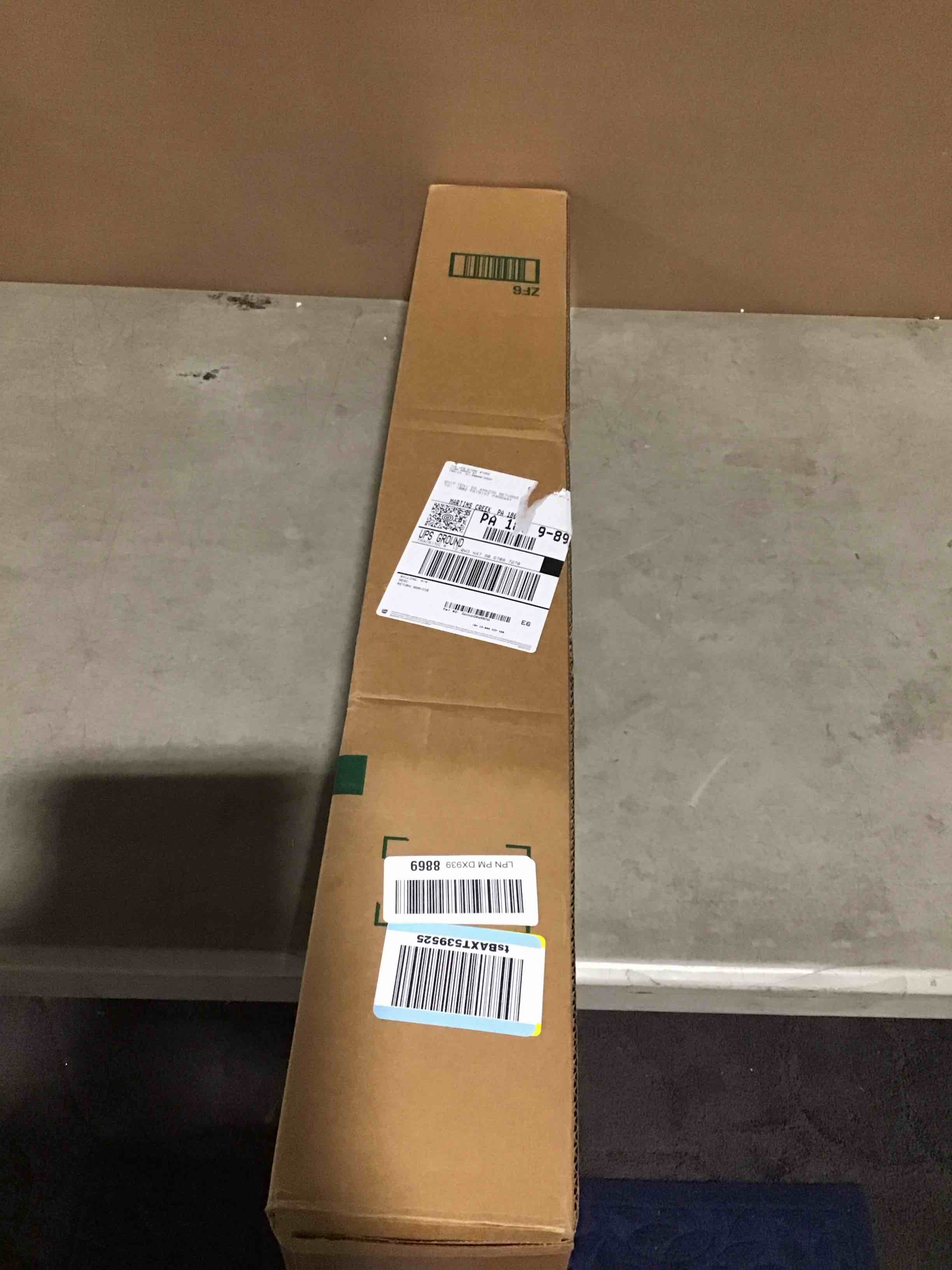 https://s3.amazonaws.com/lotting-images-prod/bidfta/TEA2196017_1750075997684.jpeg