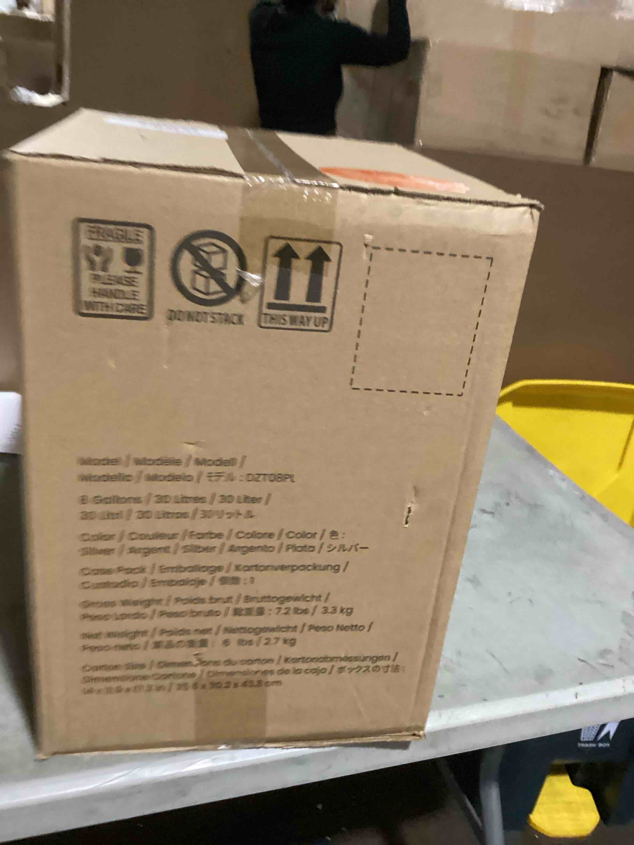 https://s3.amazonaws.com/lotting-images-prod/bidfta/TEA2196227_1750419388185.jpeg