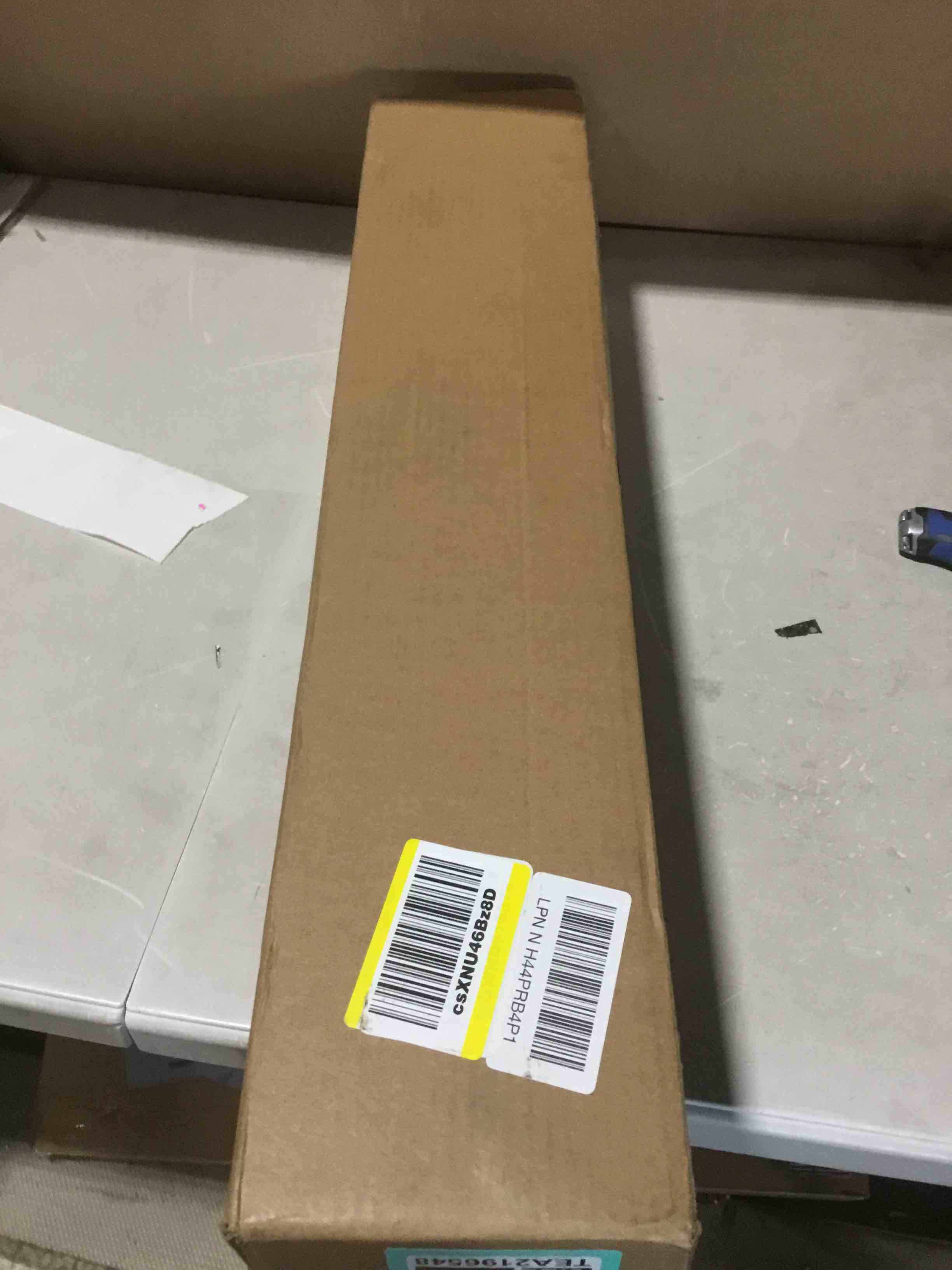 https://s3.amazonaws.com/lotting-images-prod/bidfta/TEA2196548_1750944946312.jpeg