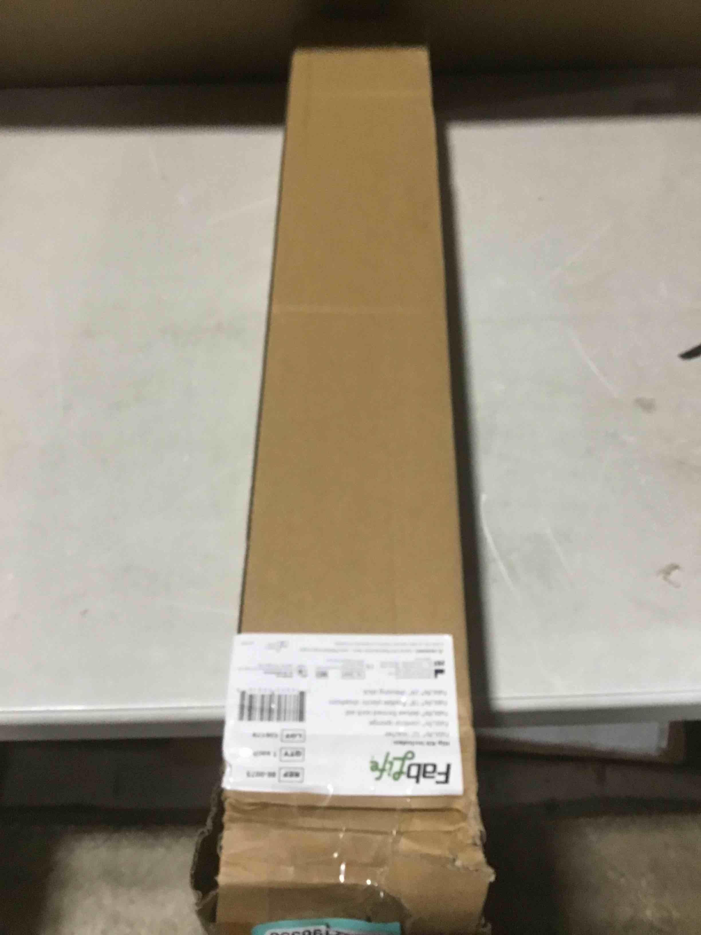 https://s3.amazonaws.com/lotting-images-prod/bidfta/TEA2196556_1751024340024.jpeg