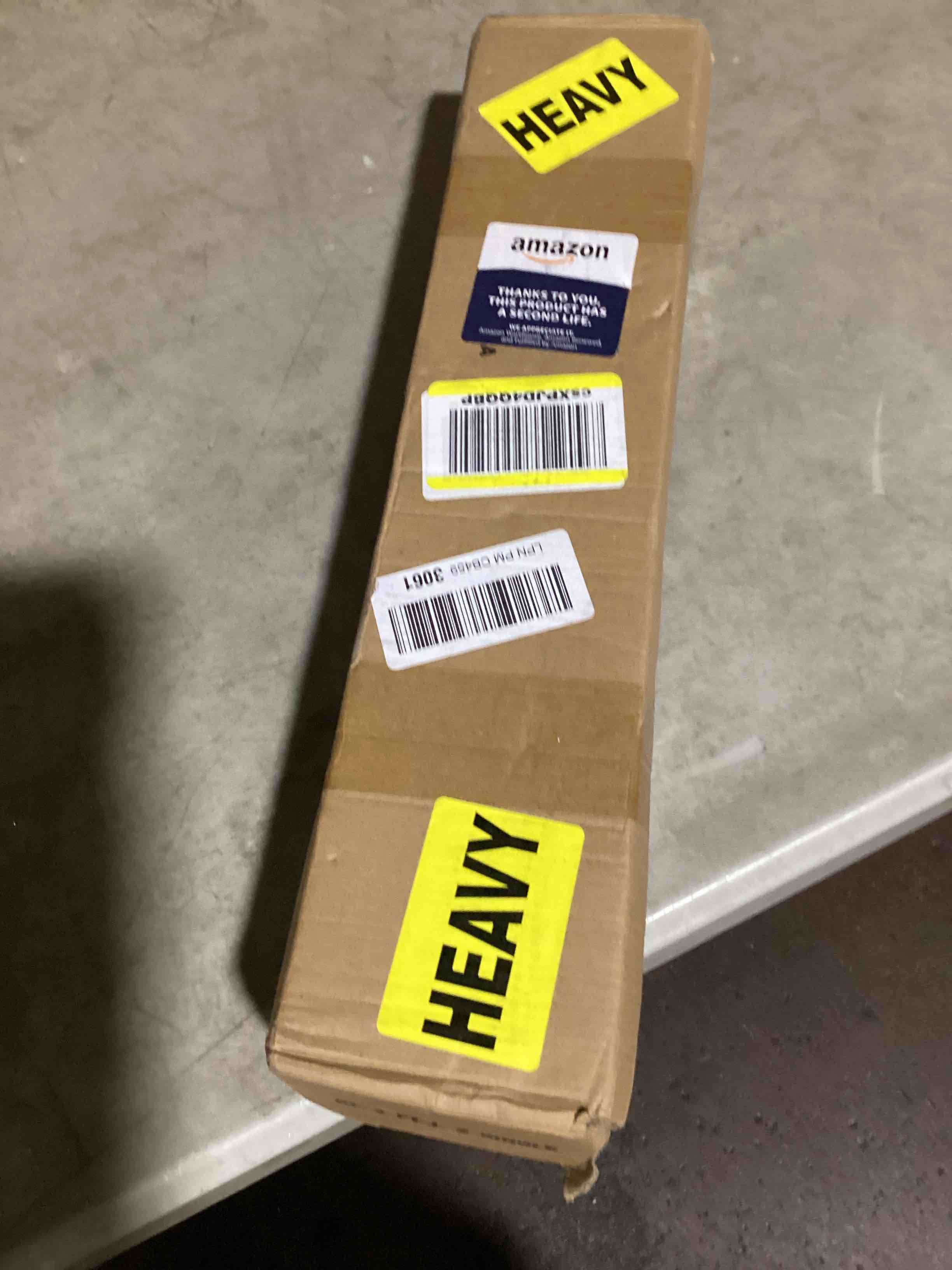 https://s3.amazonaws.com/lotting-images-prod/bidfta/TEA2196591_1750852088448.jpeg