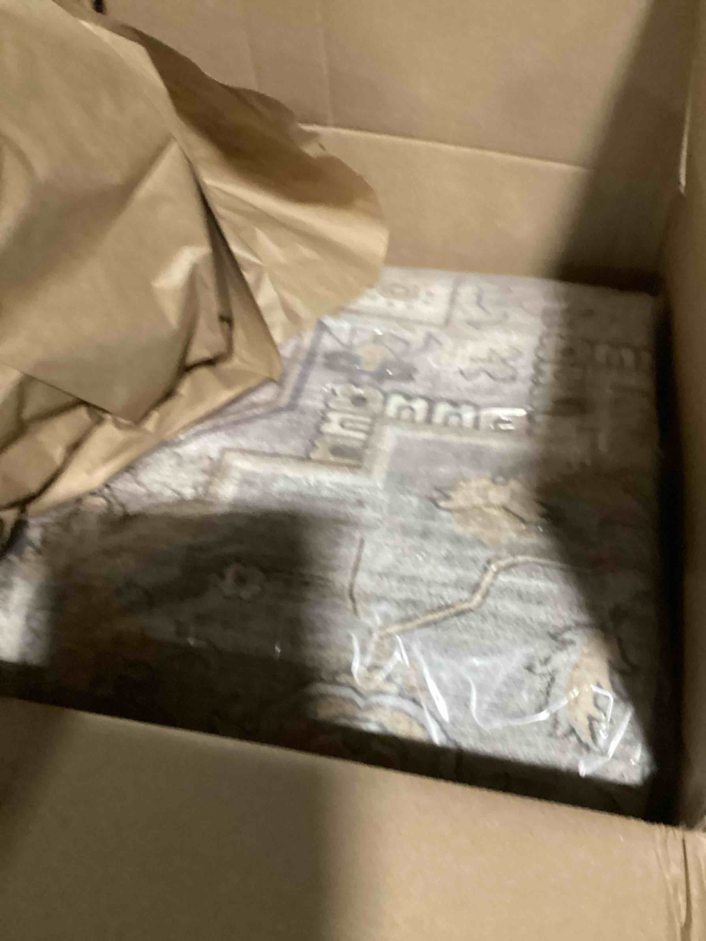 https://s3.amazonaws.com/lotting-images-prod/bidfta/TEA2196611_1750855320375.jpeg
