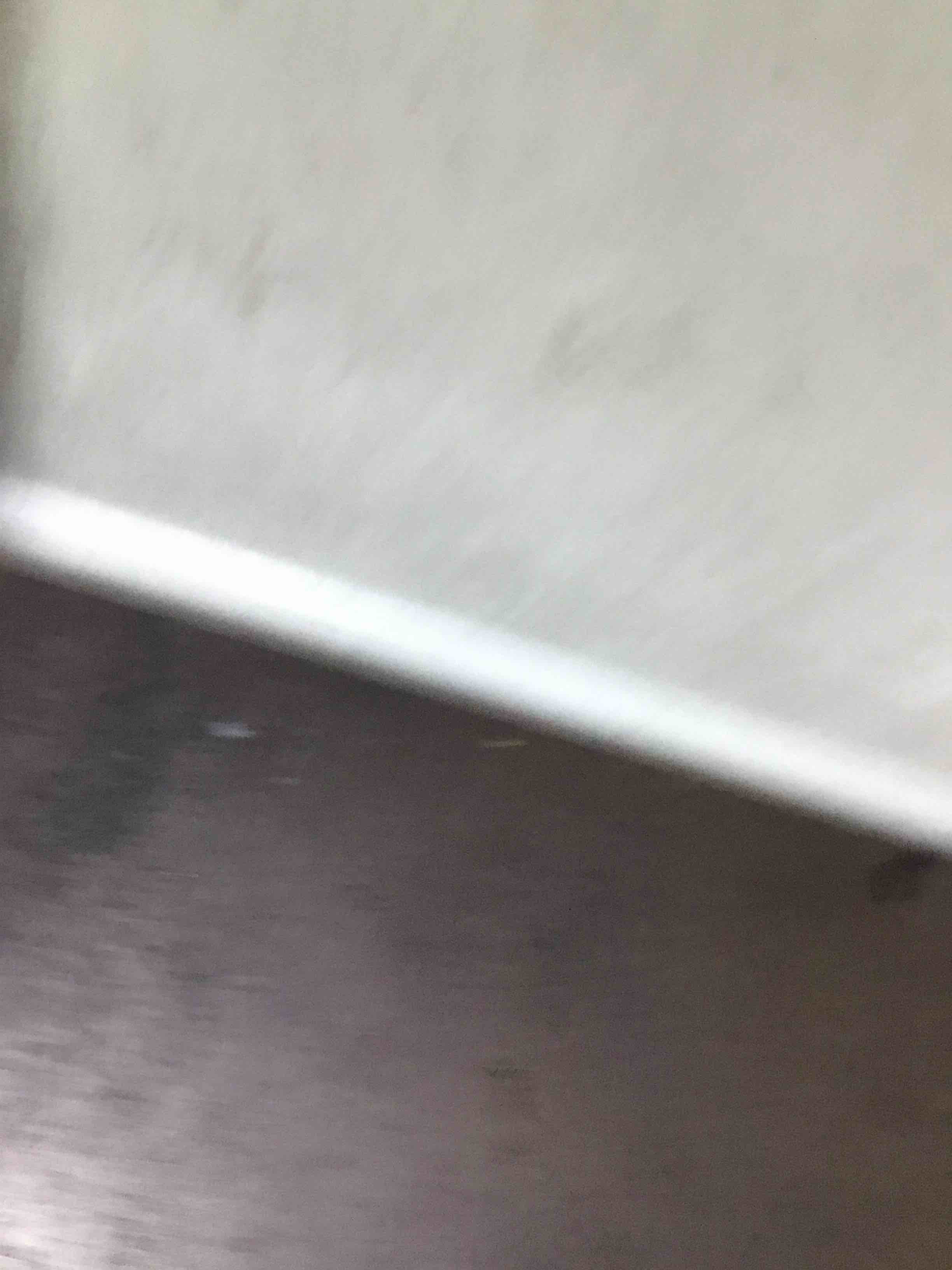 https://s3.amazonaws.com/lotting-images-prod/bidfta/TEA2196679_1750936185237.jpeg