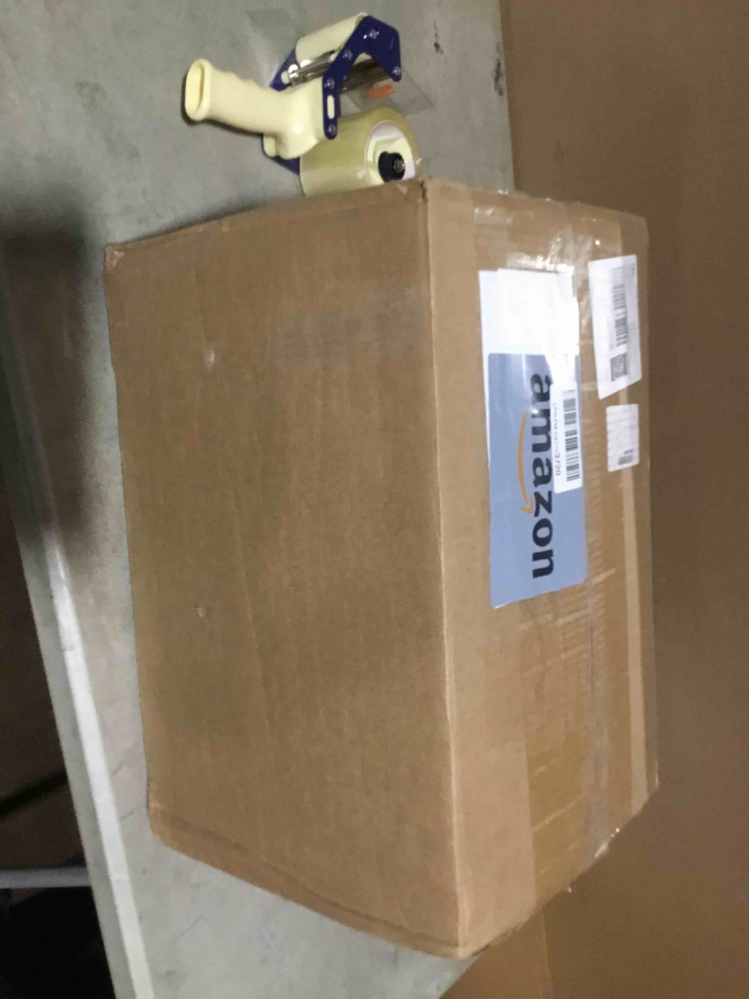 https://s3.amazonaws.com/lotting-images-prod/bidfta/TEA2196700_1750941650864.jpeg