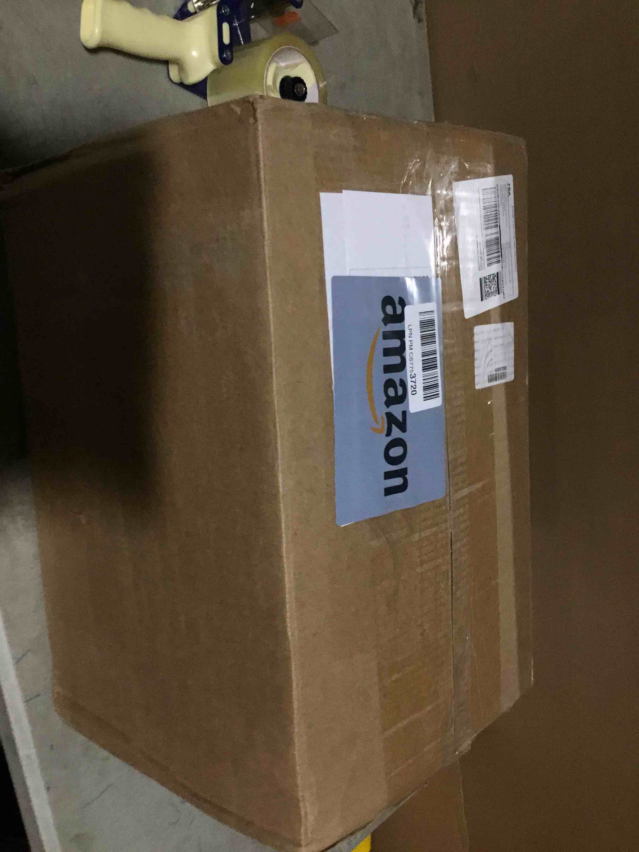https://s3.amazonaws.com/lotting-images-prod/bidfta/TEA2196700_1750941662414.jpeg