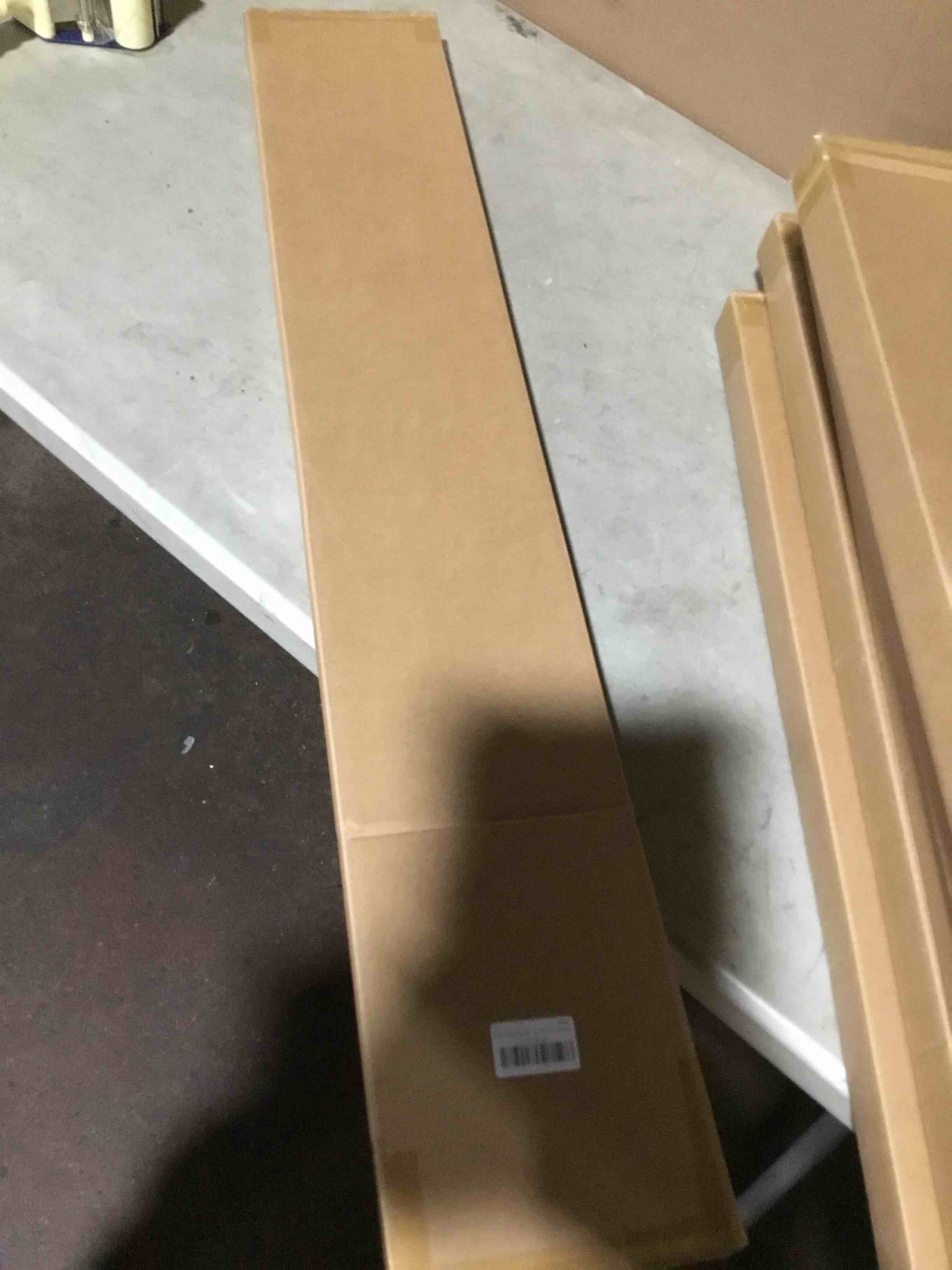 https://s3.amazonaws.com/lotting-images-prod/bidfta/TEA2196809_1750962745298.jpeg