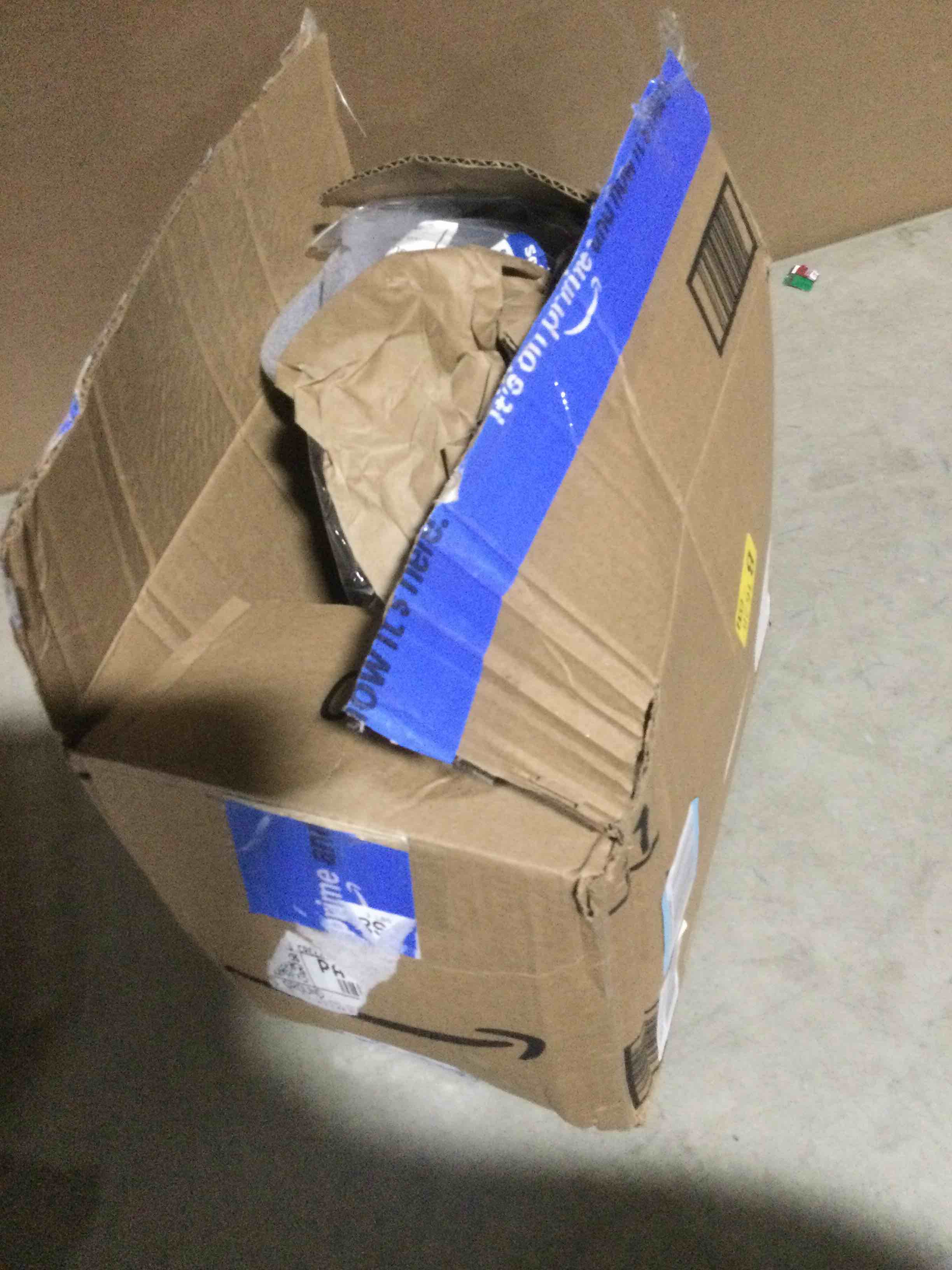 https://s3.amazonaws.com/lotting-images-prod/bidfta/TEA2196960_1751049279957.jpeg